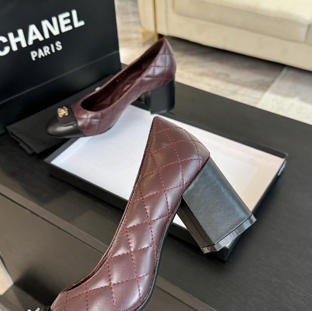 Chanel Quilted Leather Block Heel Pumps with CC Turn-Lock, Burgundy/Black 6 i1723188850 4440 5