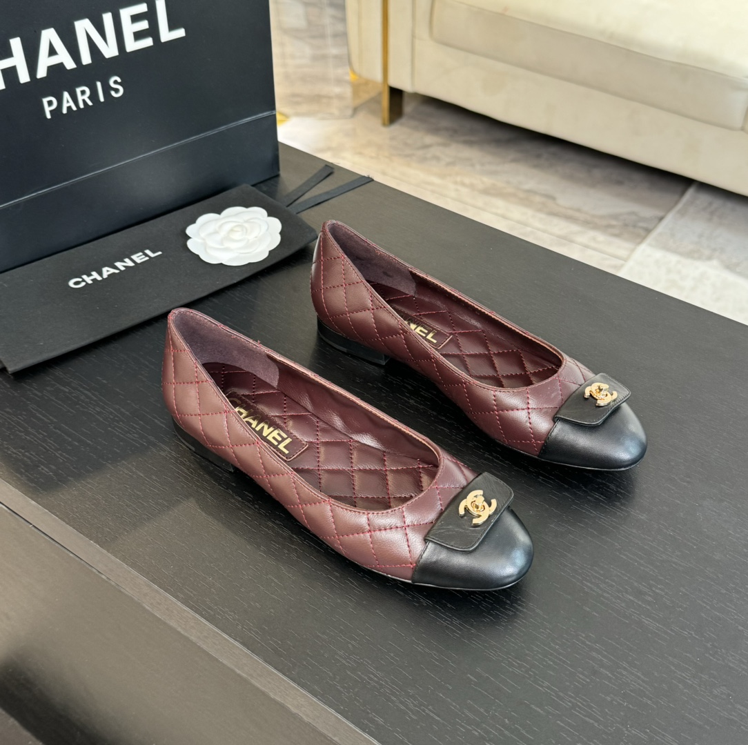 Chanel Ballet Flats with Quilted Design and Iconic CC Logo Buckle 1 Chanel Ballet Flats with Quilted Design and Iconic CC Logo Buckle