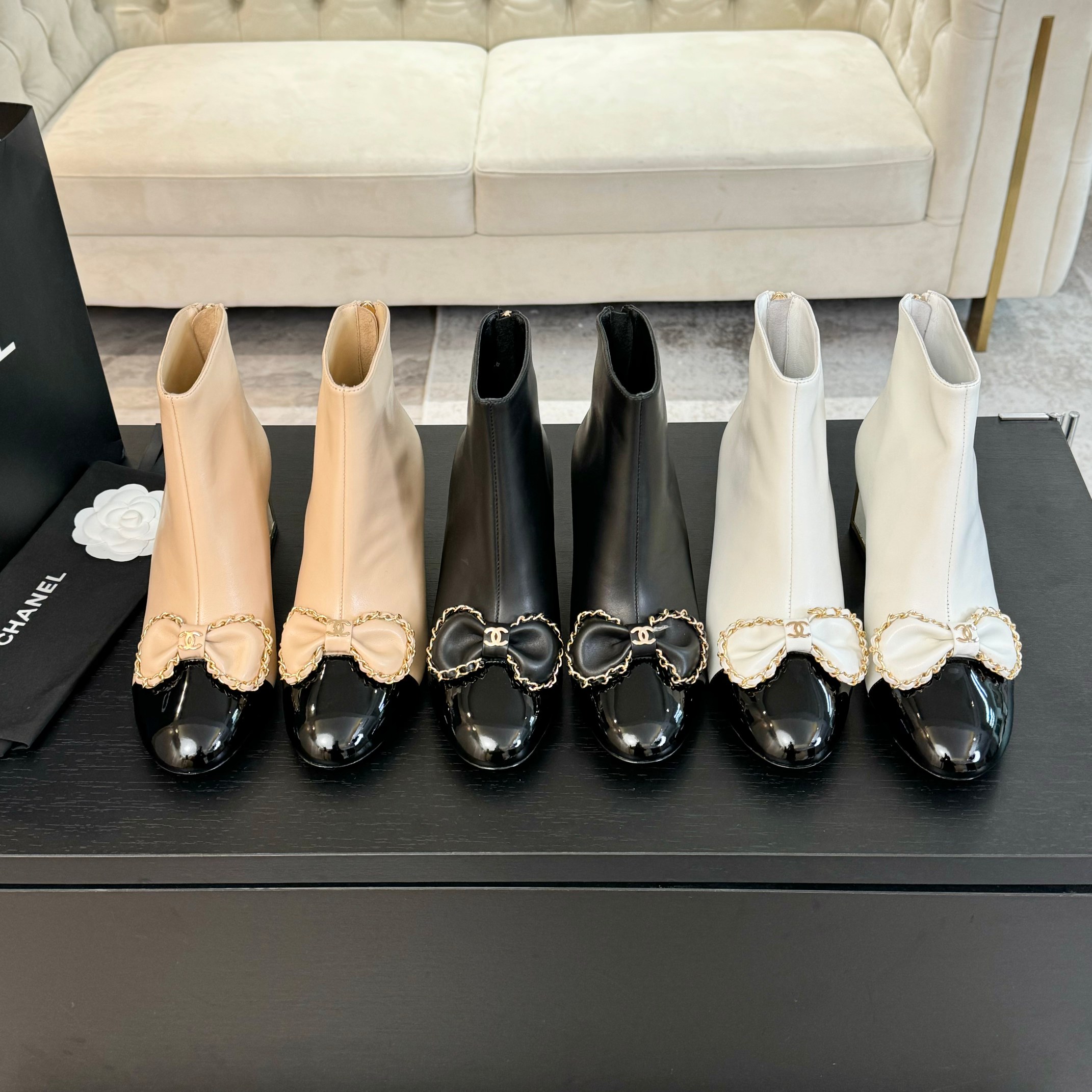 Chanel Classic Luxury Leather Shoe Loafer Ref 9
