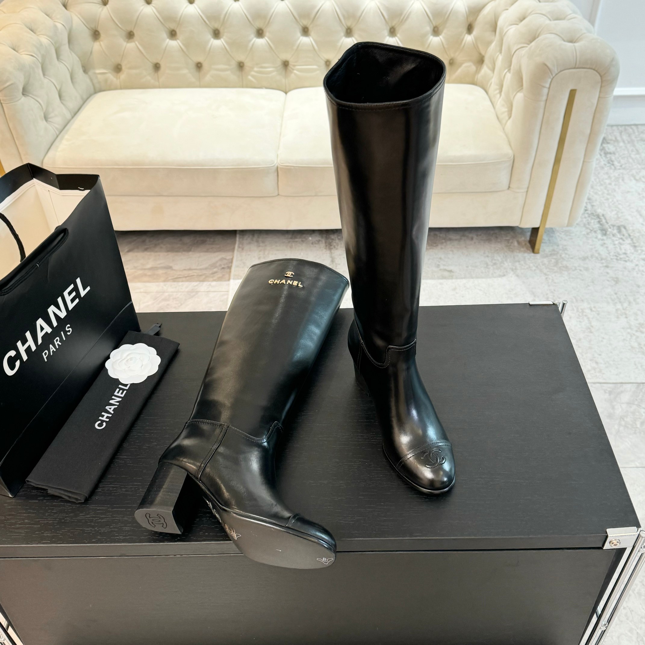 Chanel Haute Couture Classic Luxury Leather Shoe Ref.1D8745A3 6