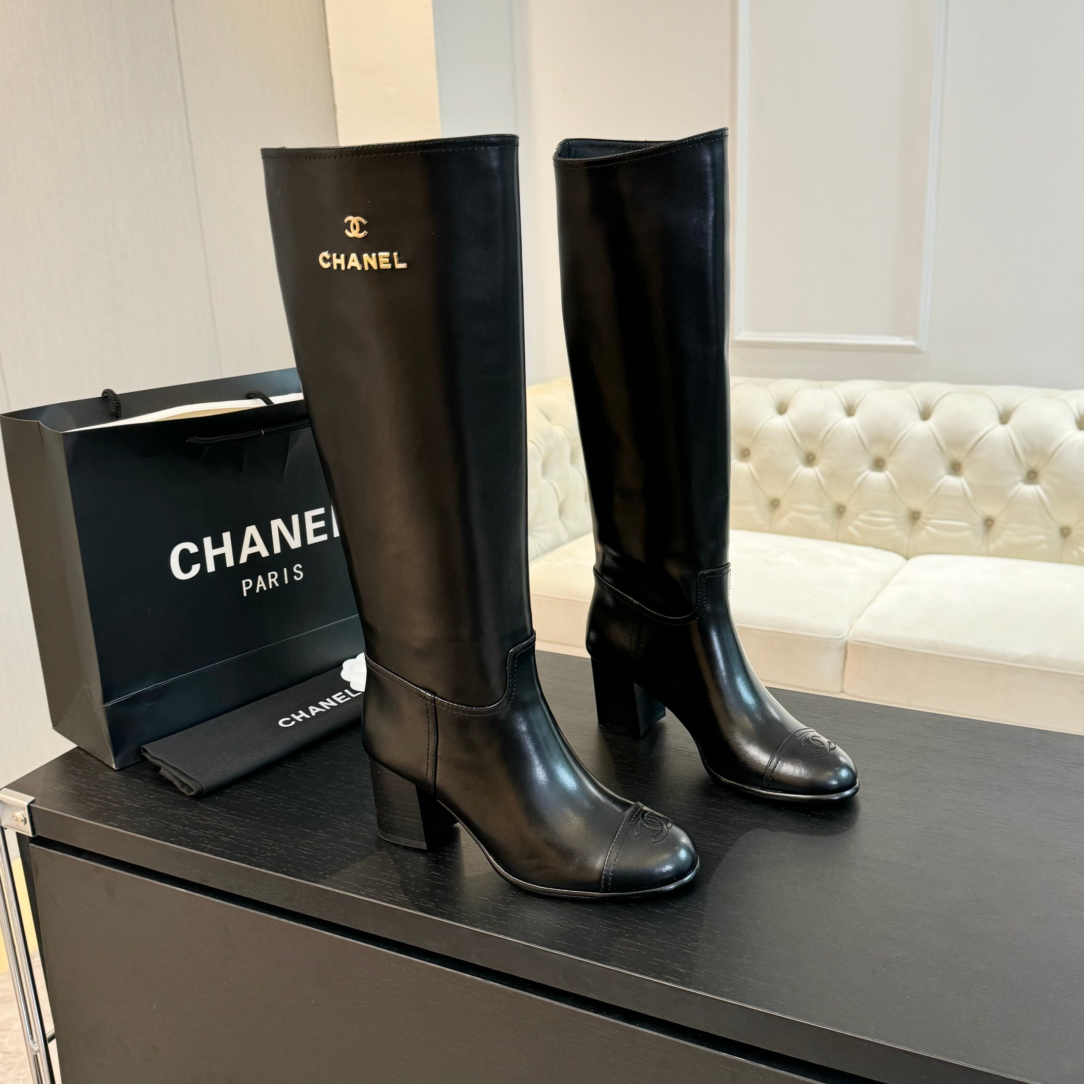 Chanel Haute Couture Classic Luxury Leather Shoe Ref.1D8745A3 8