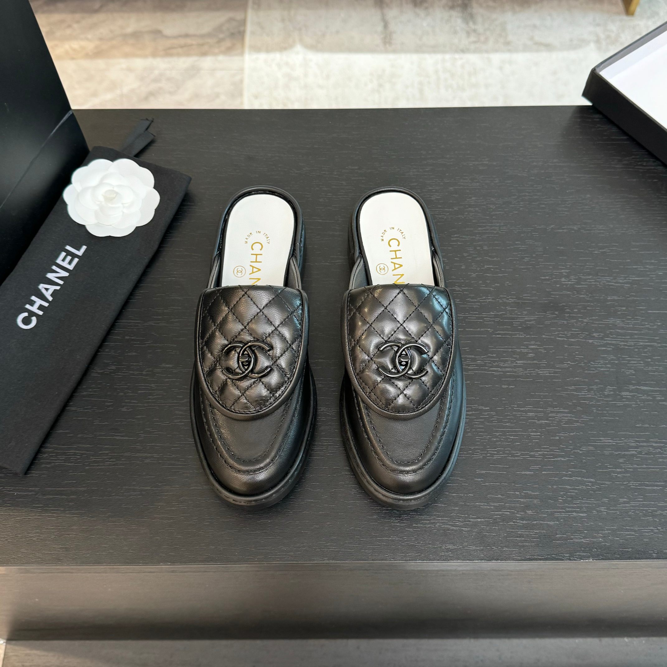 Chanel Zapatos Pantuflas Loafers Comprar falso de alta calidad
 Dermis Piel oveja Seda