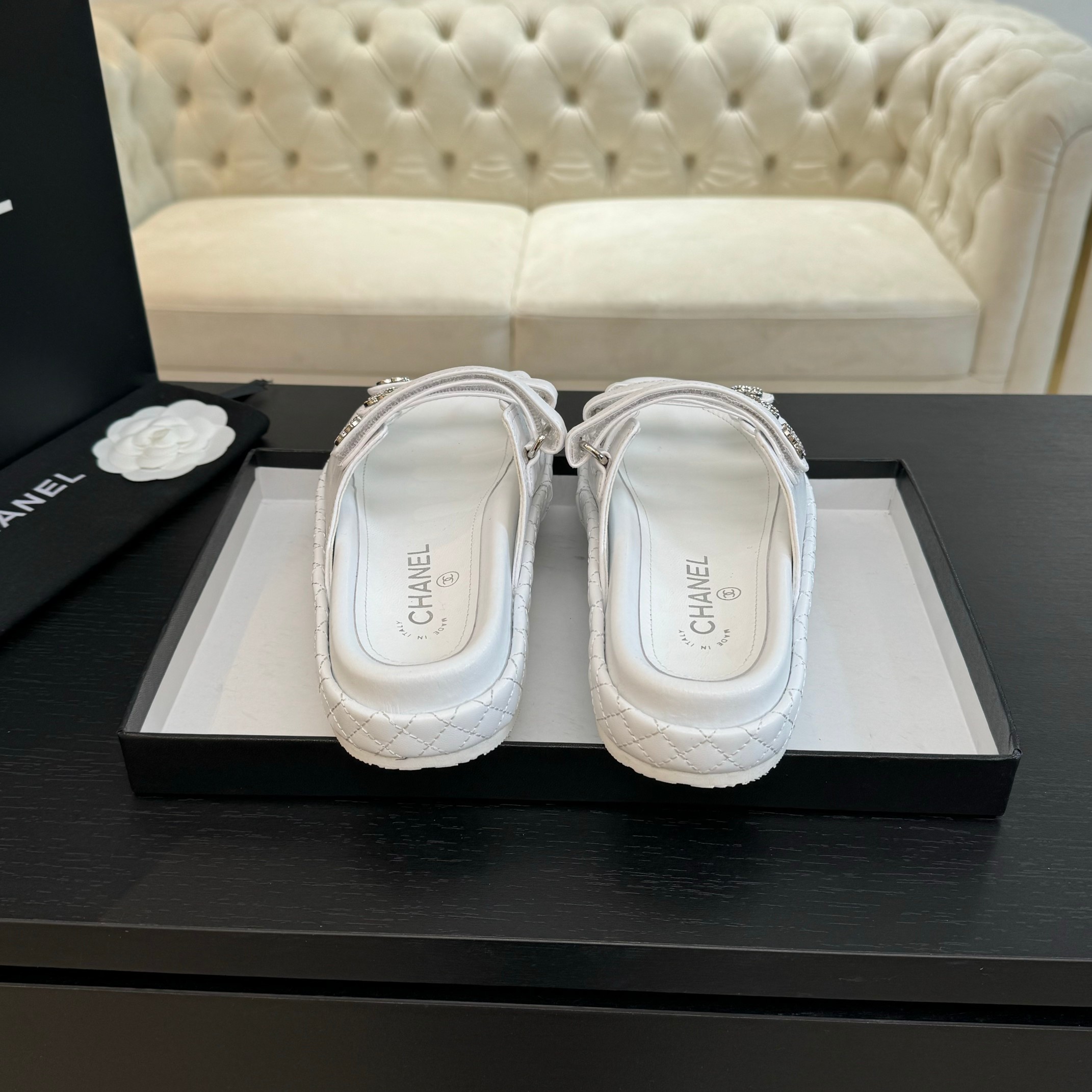 Elegant Chanel White Leather Velcro Strap Sandals - Spring/Summer Collection 10 a1734085783537 4017