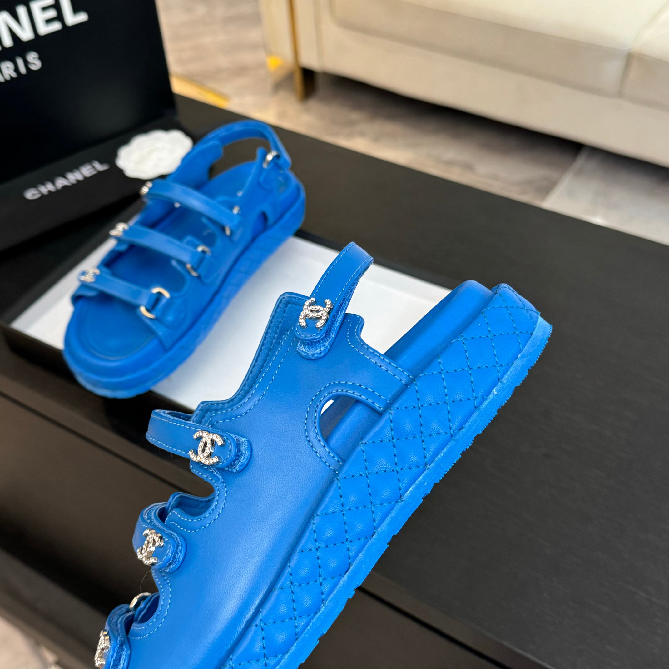 Elegant Beach Sandals With Adjustable Straps Designer Sandals 5 a1734086004684 3665