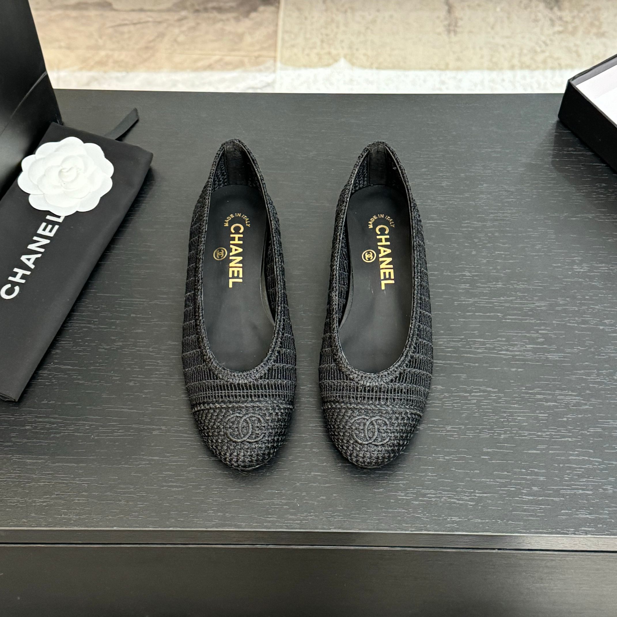 Chanel 25p Woven Black Ballet Flats - Elegant & Comfortable 3 a1742309874173 8230