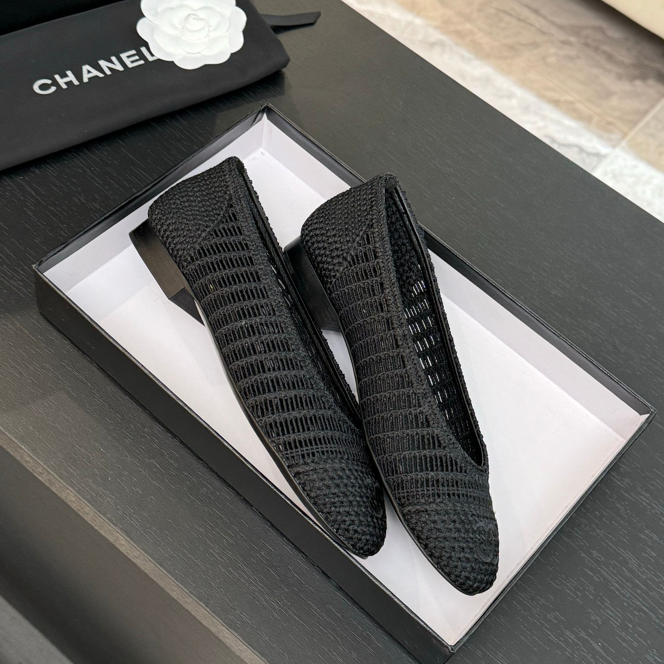 Chanel 25p Woven Black Ballet Flats - Elegant & Comfortable 4 a1742309876014 4536