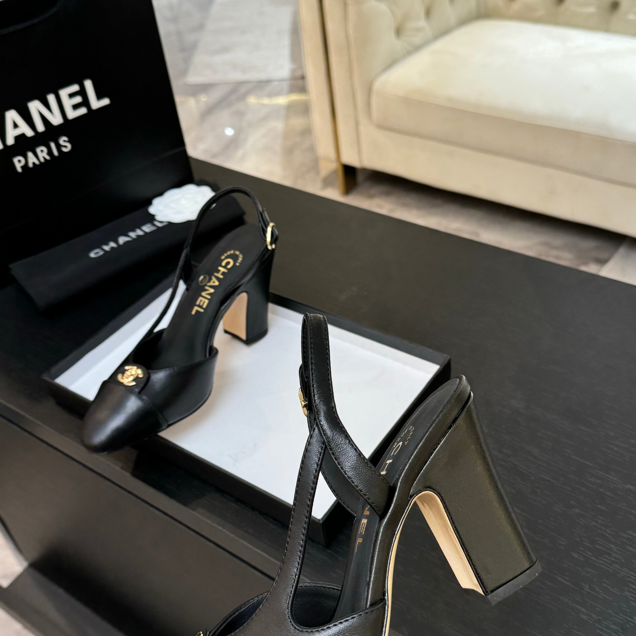Chanel Slingback Heels: Elegant Two-Tone Leather Pumps with CC Logo 10 a1742809245769 8385