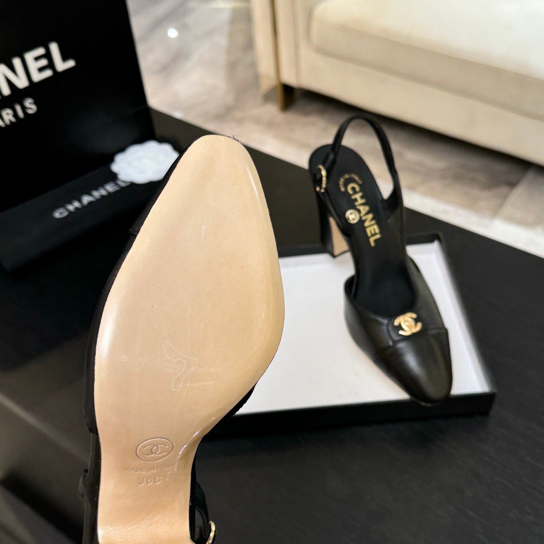 Chanel Slingback Heels: Elegant Two-Tone Leather Pumps with CC Logo 8 a1742809245781 7071