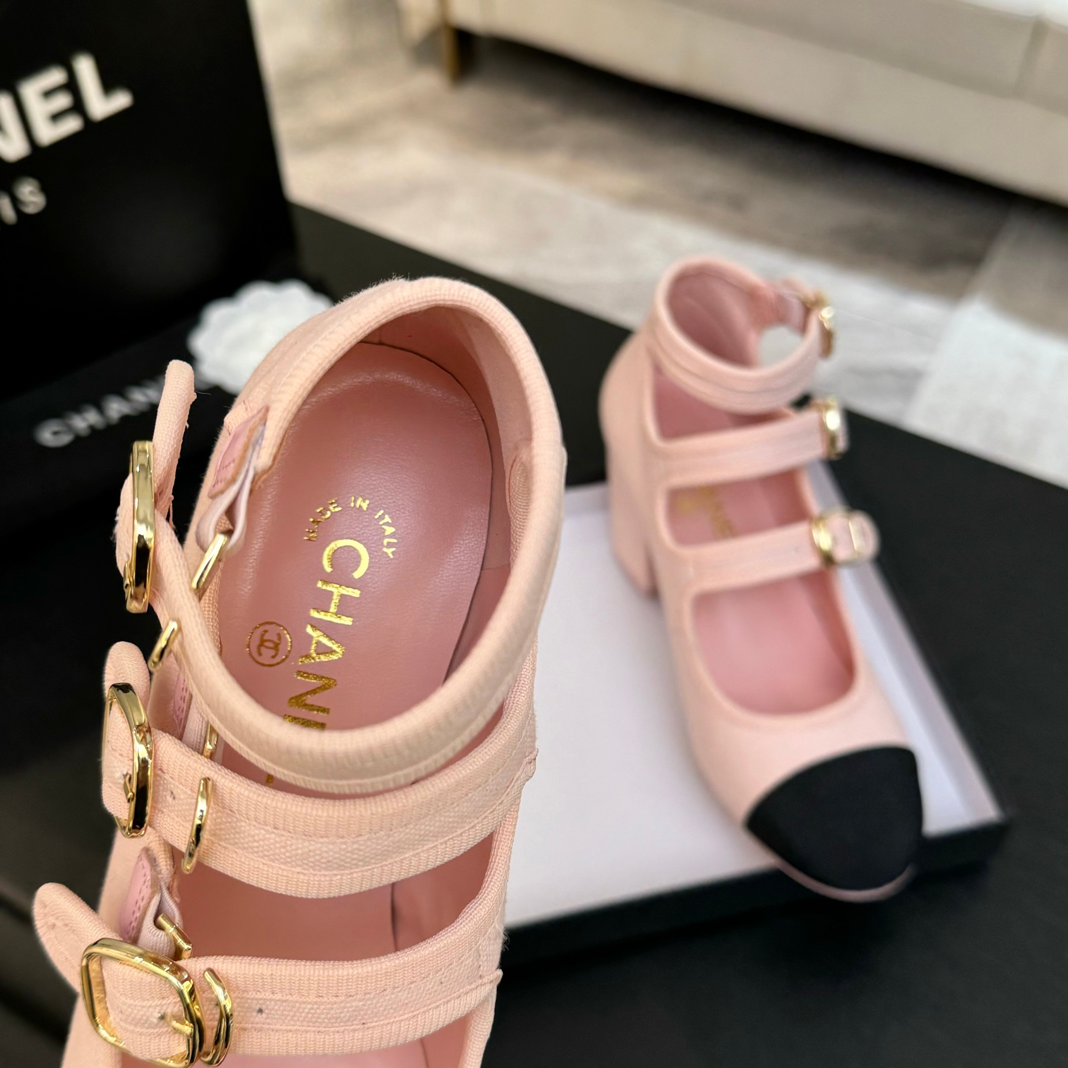 Chanel Mary Jane Round Toe Shoes with Double C Buckle and T-Strap 6 a1742983222857 6024