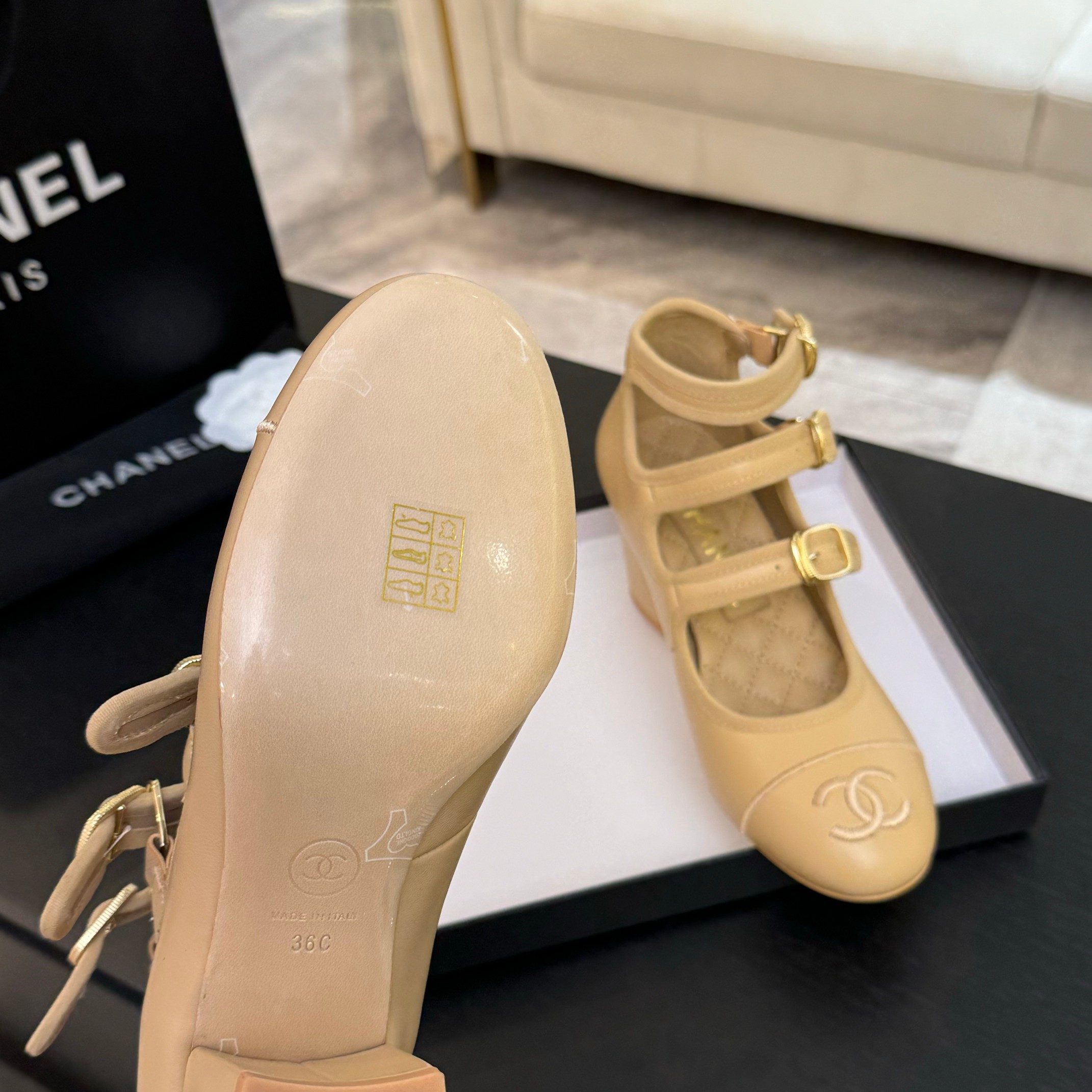 Chanel Mary Jane Beige Leather Block Heel Pumps with Double CC Buckle 8 a1742983285927 1000