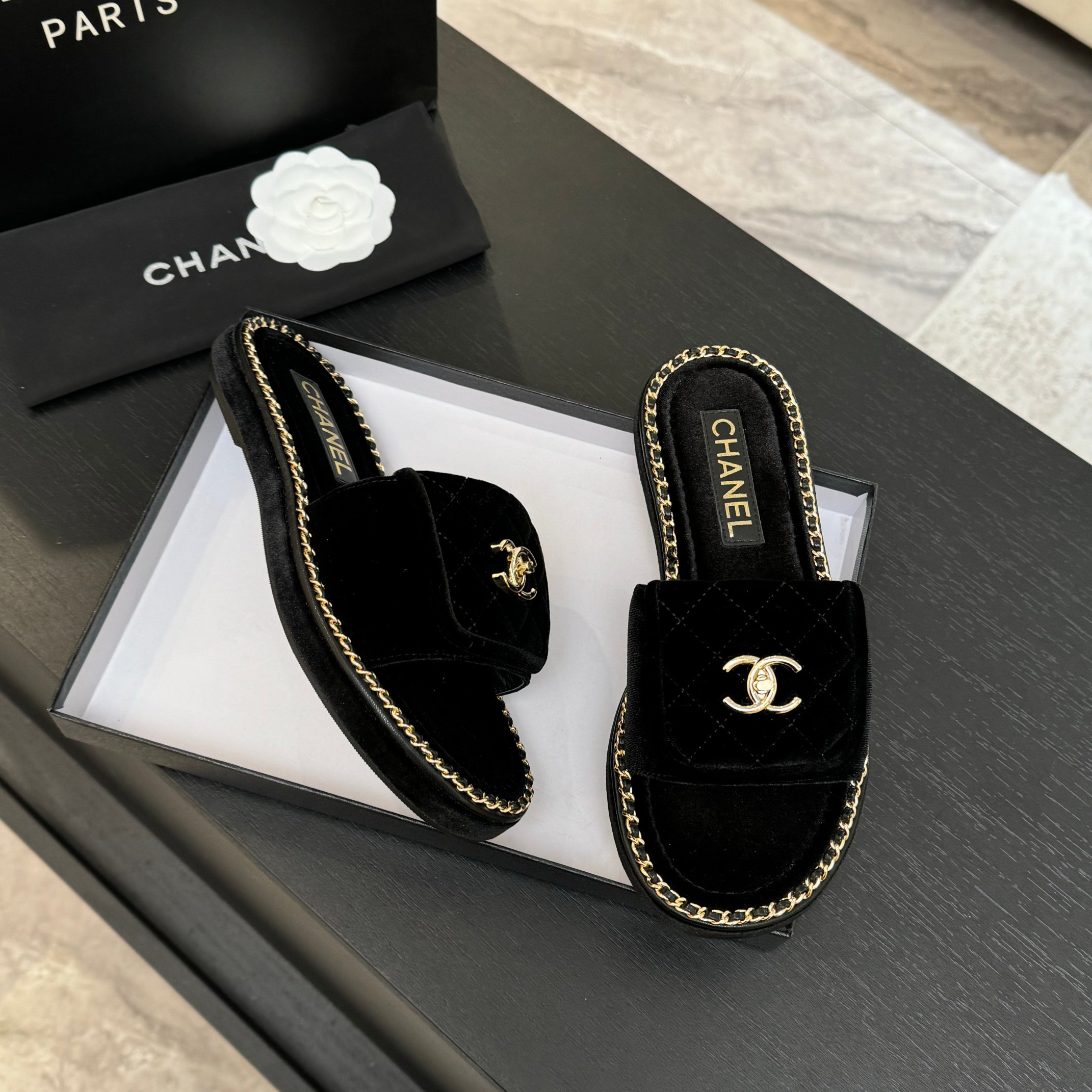 Canel Chanel Chain-Trimmed Quilted Double C Buckle Velvet Sandals Slides 9 a1744016329875 7541