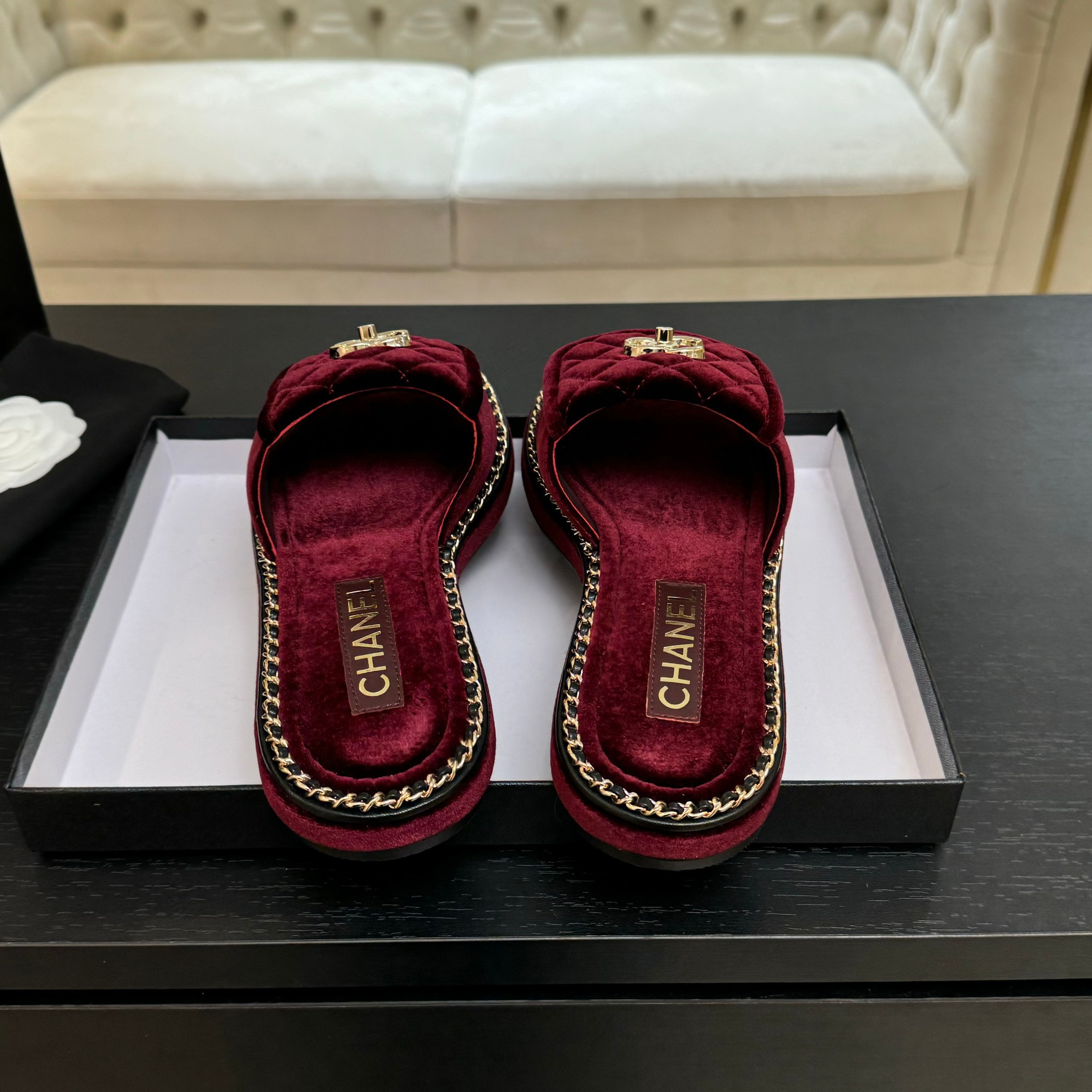 CanelChanel Chain-Trimmed Quilted Velvet CC Logo Sandals Slides Burgundy 10 a1744016368664 6541