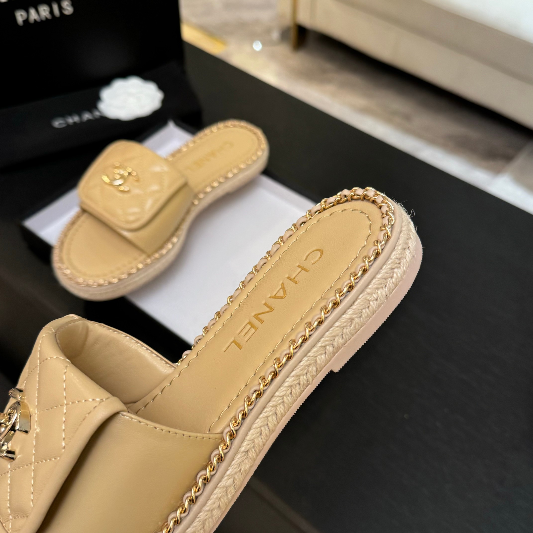 Chanel Beige Lambskin Quilted CC Chain Trim Espadrille Sandals Slides 8 a1744016400890 6062
