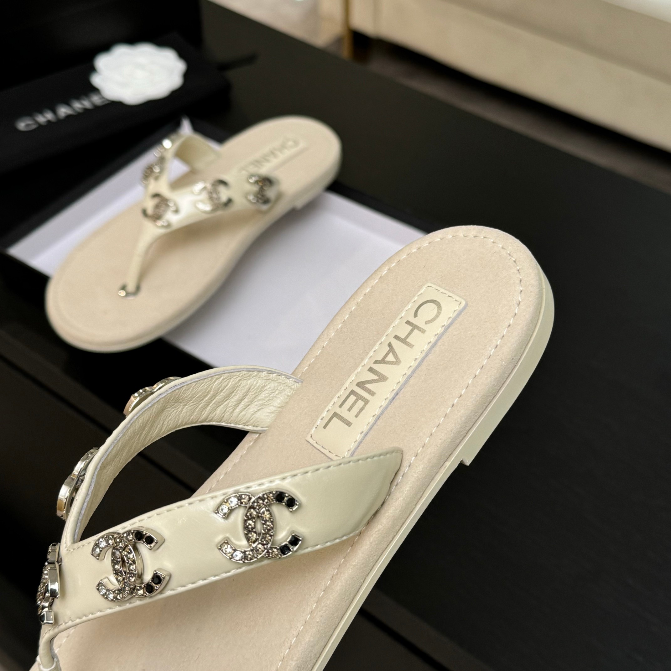Chanel Women's Lambskin Leather Thong Sandals with CC Embellishments 10 a1744187496725 0588