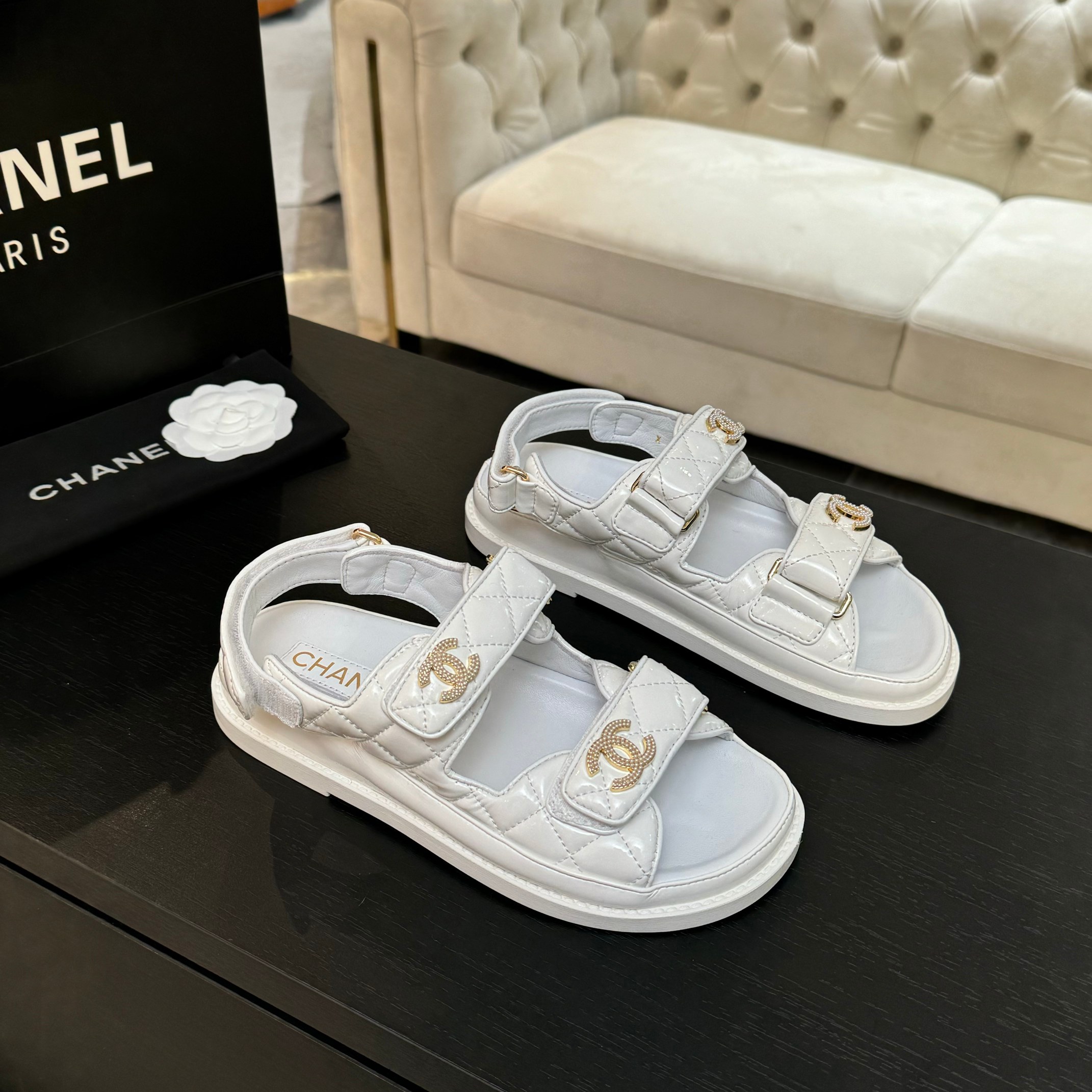 Chanel Women's Lambskin Leather White Sandals, 2025 Spring/Summer New Collection 3 a1744187802846 8364