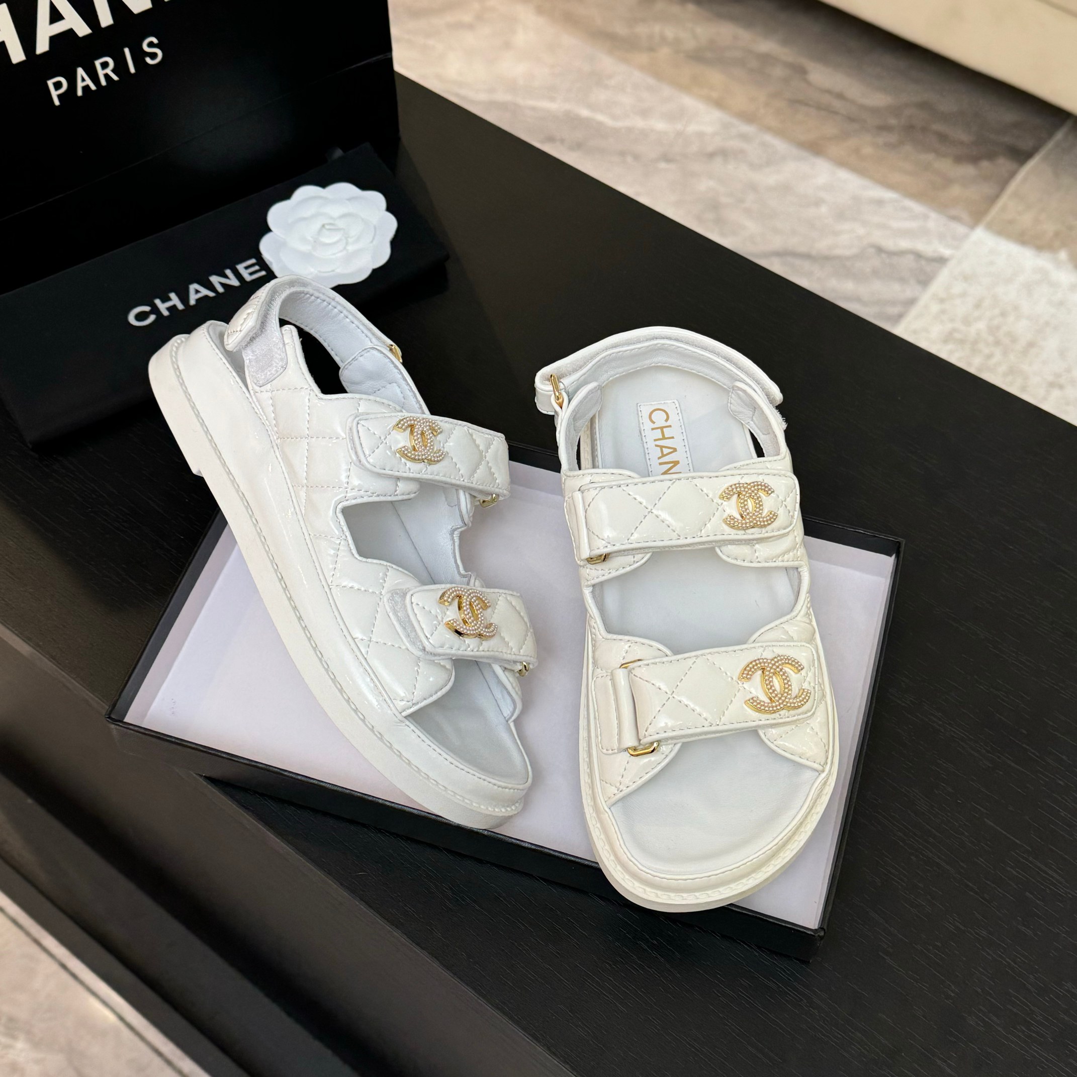 Chanel Women's Lambskin Leather White Sandals, 2025 Spring/Summer New Collection 7 a1744187804919 6276