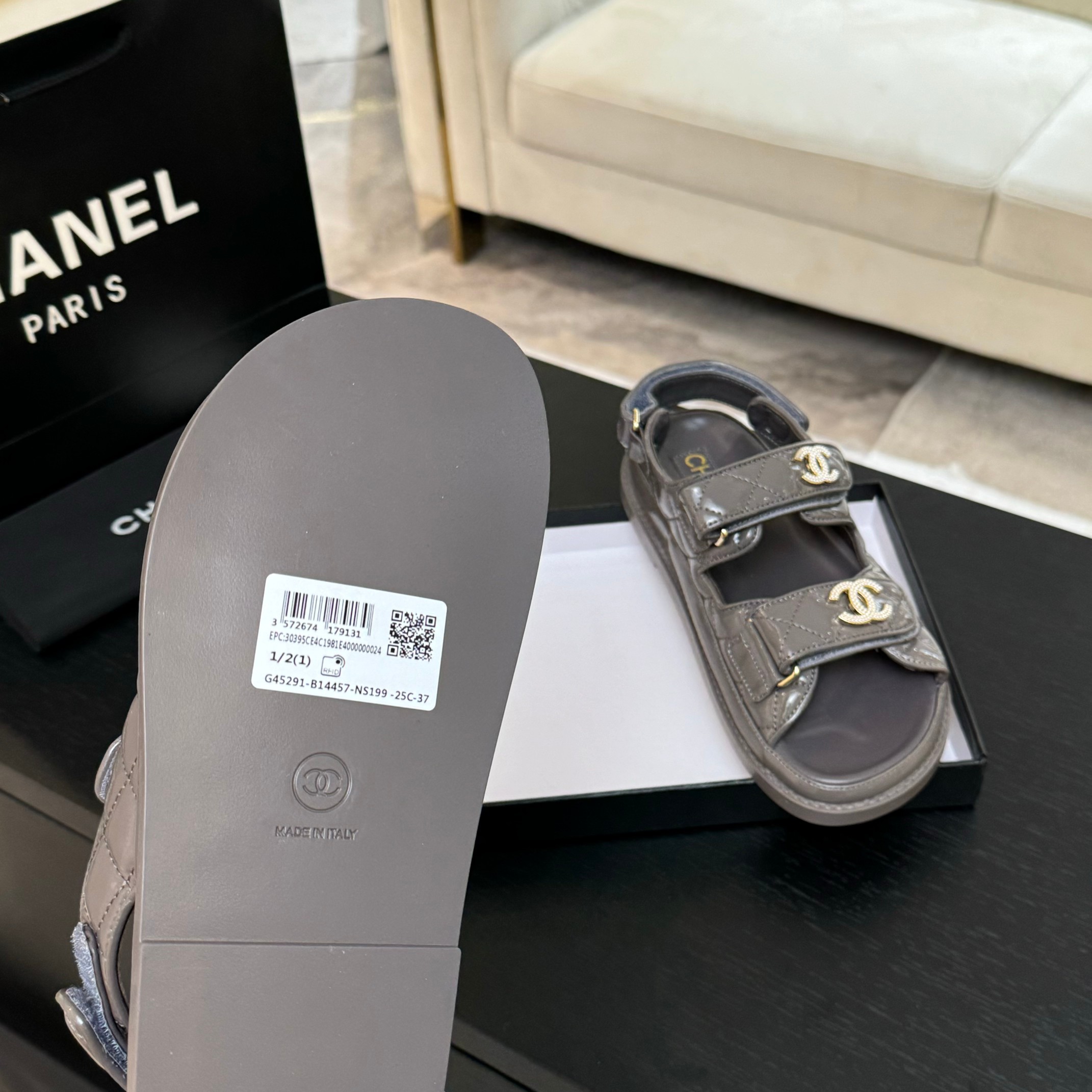 Chanel Women's Lambskin Touch Strap Sandals Comfortable Beach Shoes 4 a1744187822655 7508