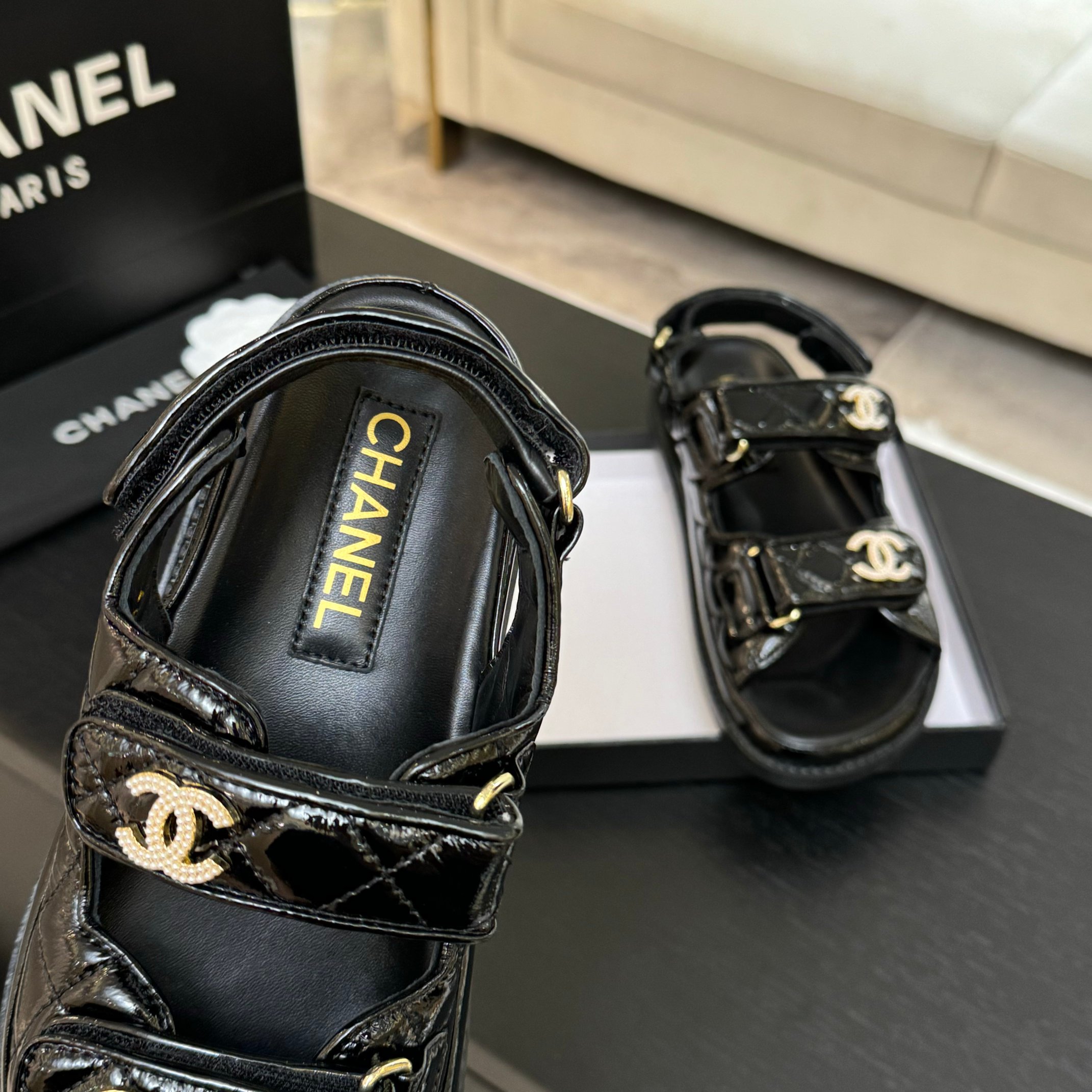 Chanel Women's Black Lambskin Crystal Sandals CC Logo Beach Shoes Slides 4 a1744187840189 4612