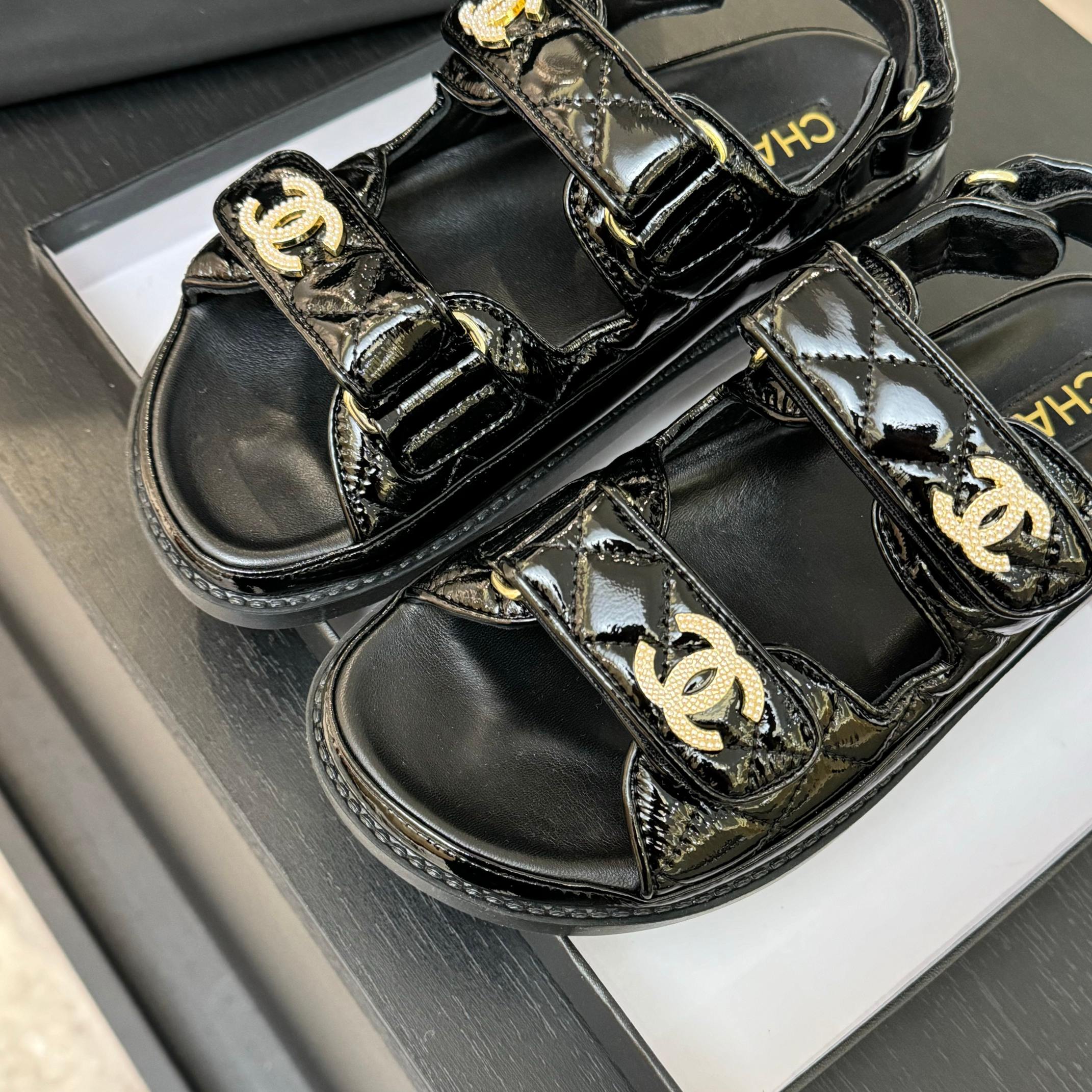 Chanel Women's Black Lambskin Crystal Sandals CC Logo Beach Shoes Slides 6 a1744187840853 1881