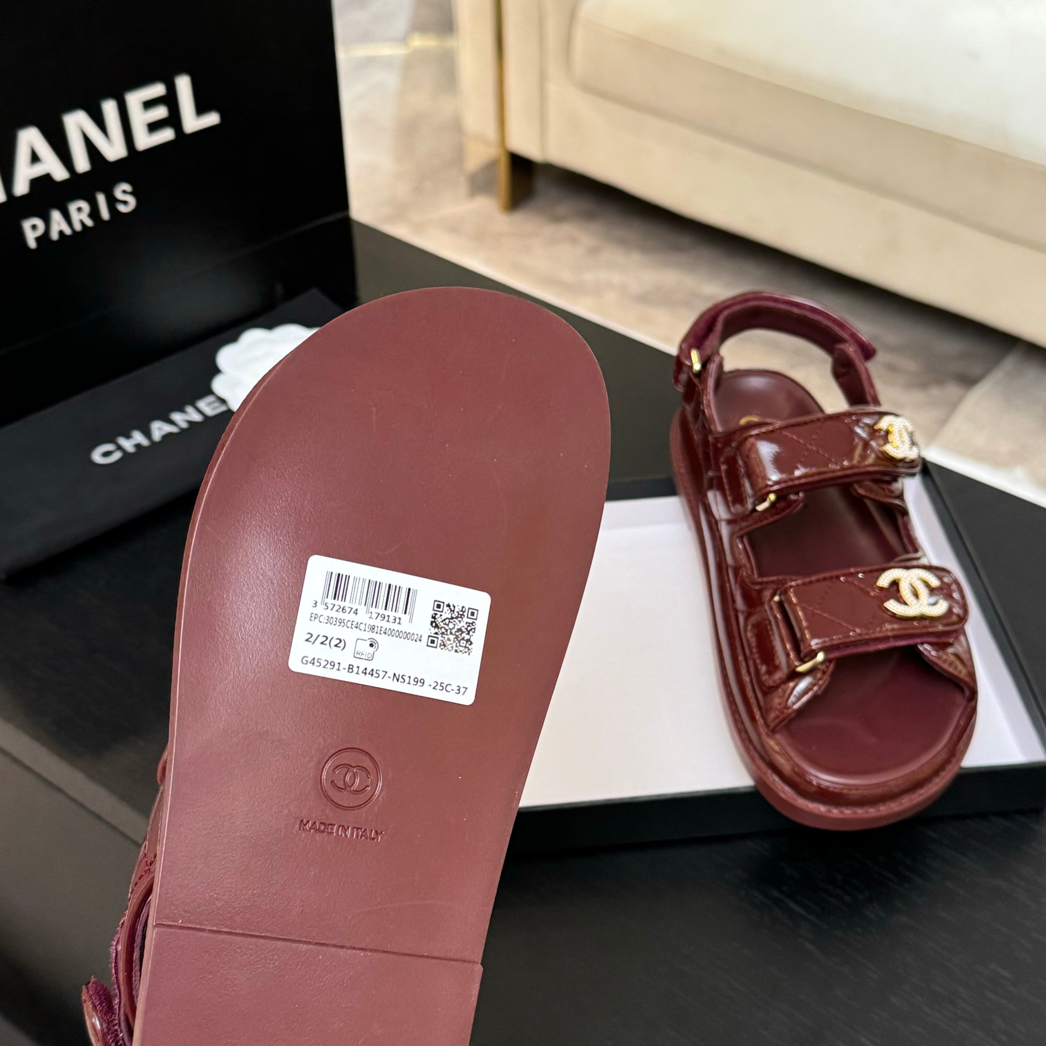 Chanel Velcro Beach Sandals Lambskin Crystal Lining Rubber Sole Maroon 4 a1744187911558 7458