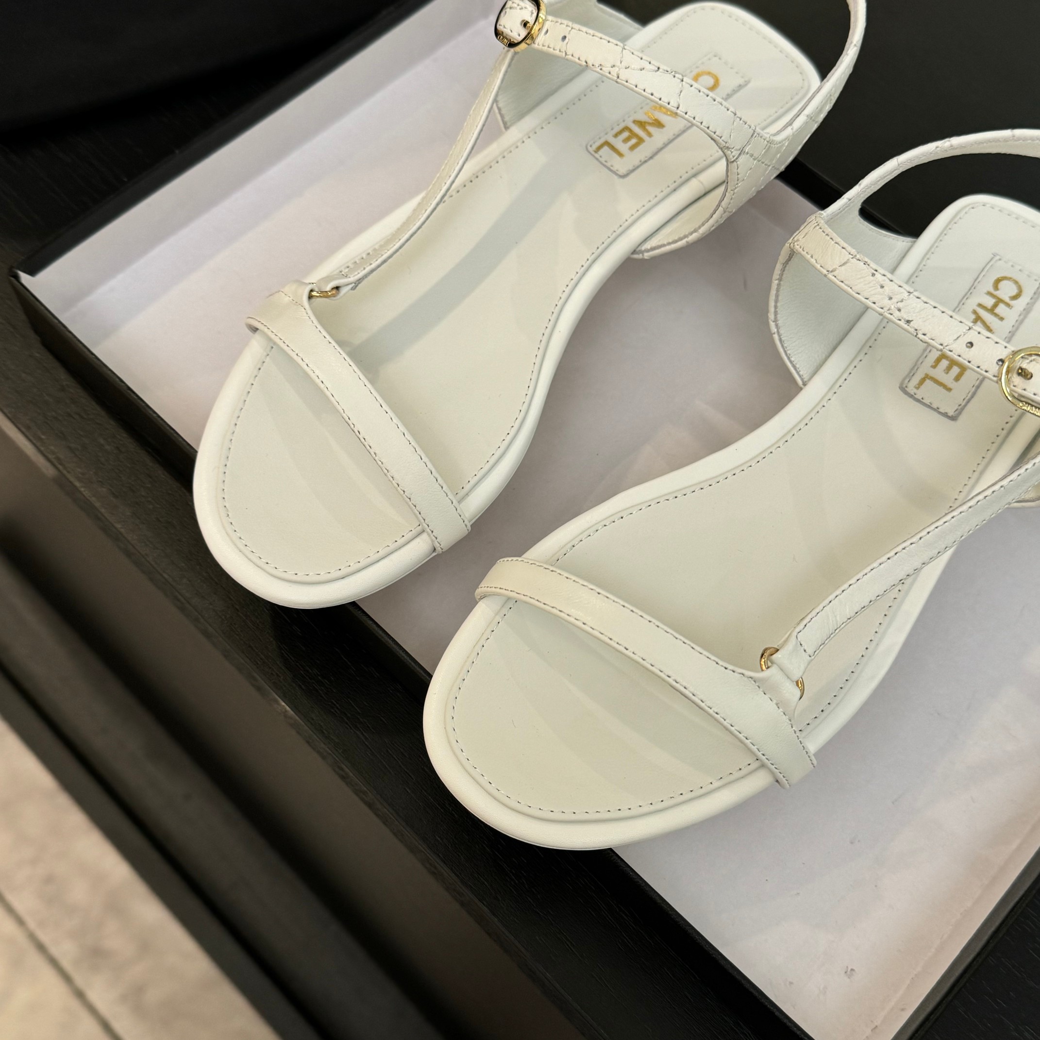 Elegant Chanel-Inspired Flat Sandals with Quilted Design and Double C Logo 8 a1744275905199 1456