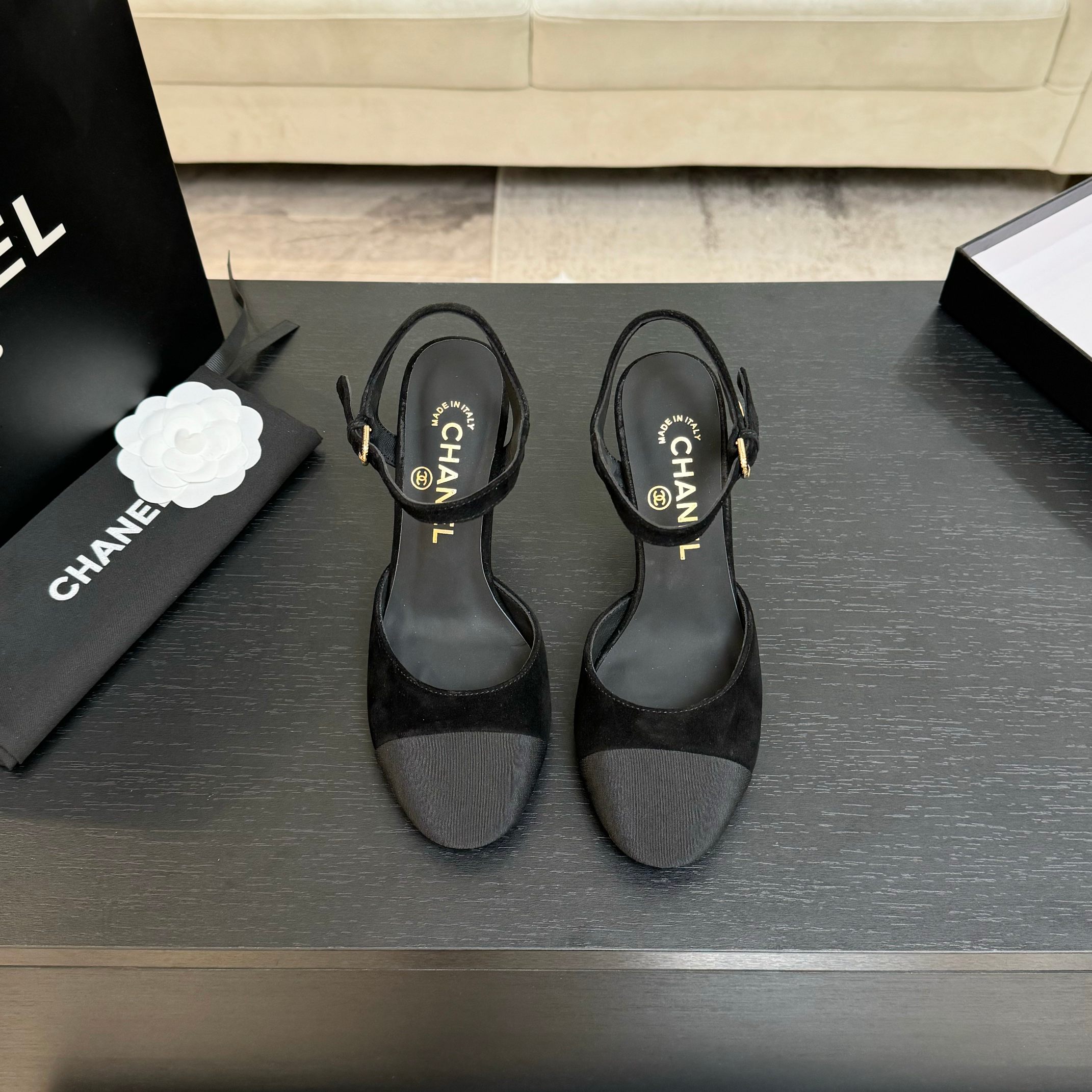 Chanel Women's Elegant Pearl Heeled Sandals - Classic & Versatile 9 a1745832202328 6473