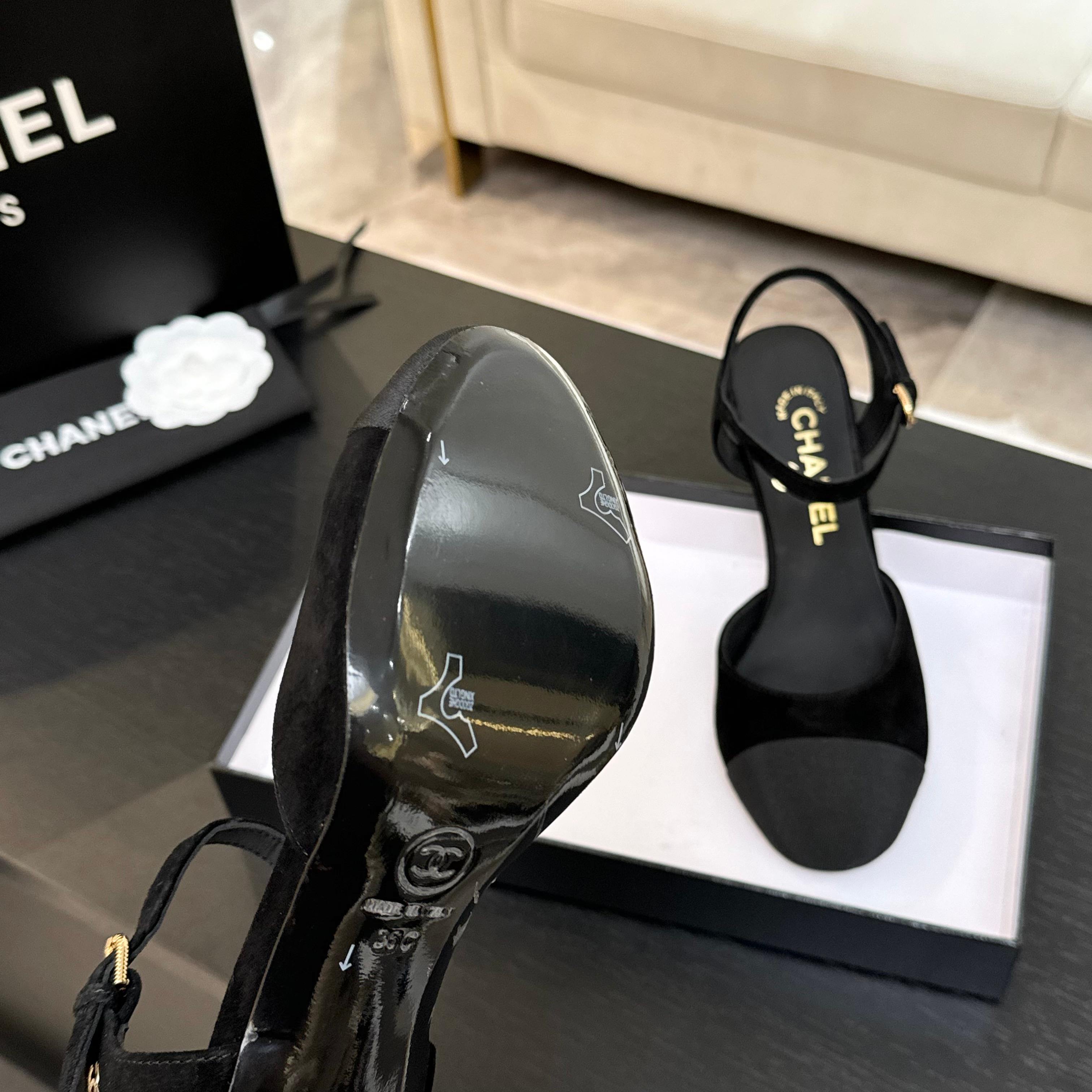 Chanel Women's Elegant Pearl Heeled Sandals - Classic & Versatile 10 a1745832205123 6883
