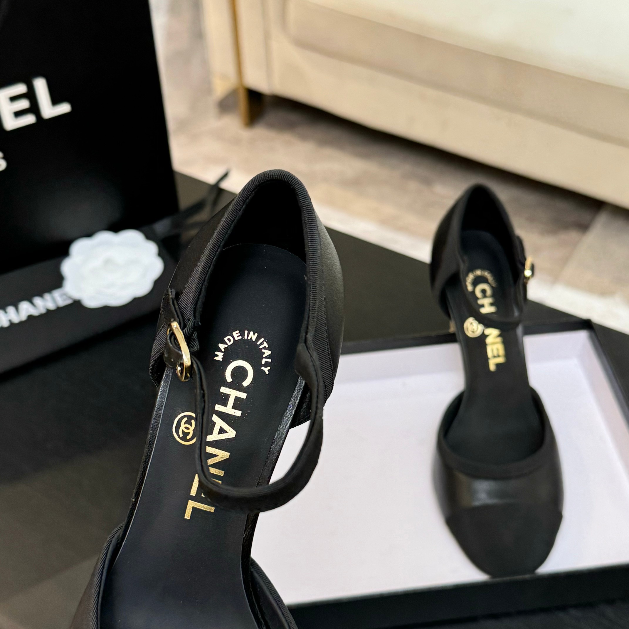 Chanel Pearl Heeled Sandals - Classic & Versatile Spring/Summer Style 7 a1745832264956 2648