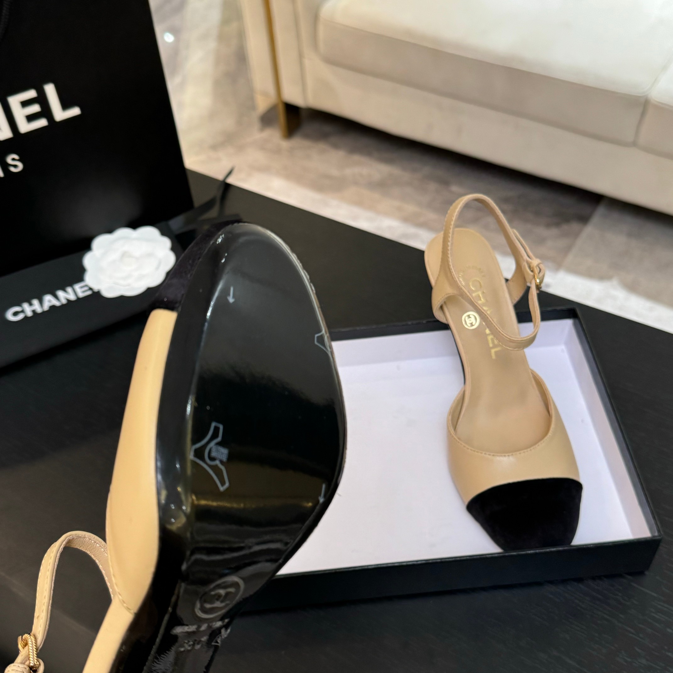Chanel Women's Pearl Heel Sandals, Classic and Versatile Design 8 a1745832312225 5625