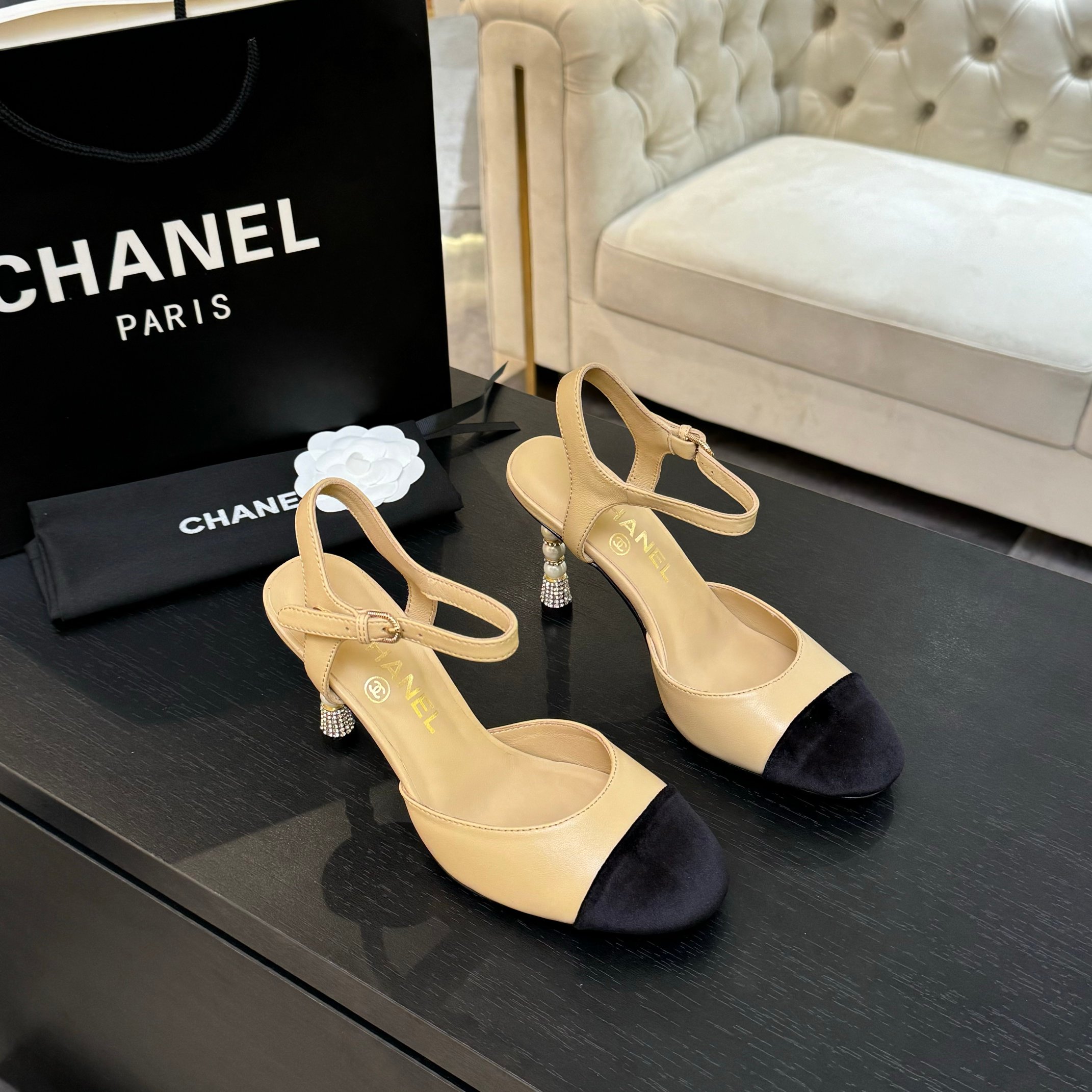 Chanel Women's Pearl Heel Sandals, Classic and Versatile Design 5 a1745832312315 1563