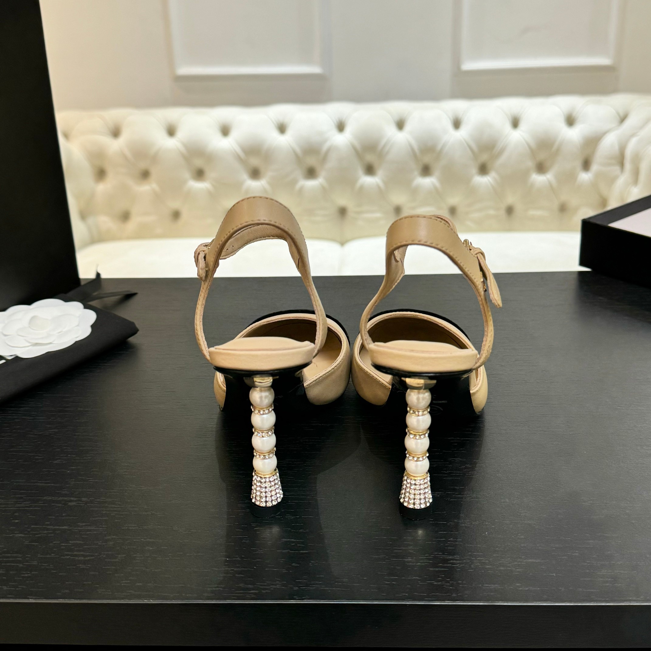 Chanel Women's Pearl Heel Sandals, Classic and Versatile Design 10 a1745832314060 4580
