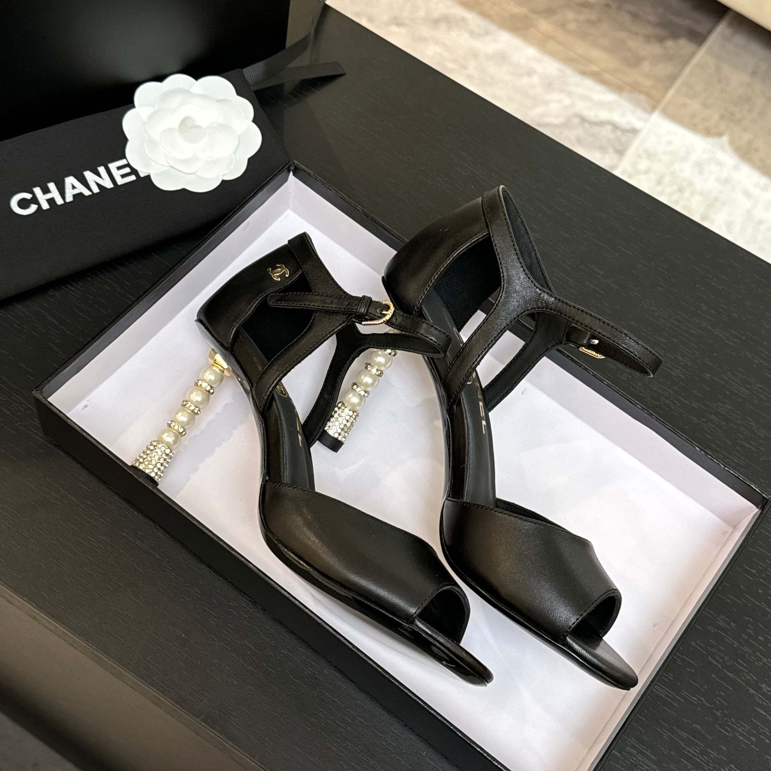 Chanel Pearl Heel Leather Sandals, Classic & Versatile Design 1 Chanel Pearl Heel Leather Sandals, Classic & Versatile Design
