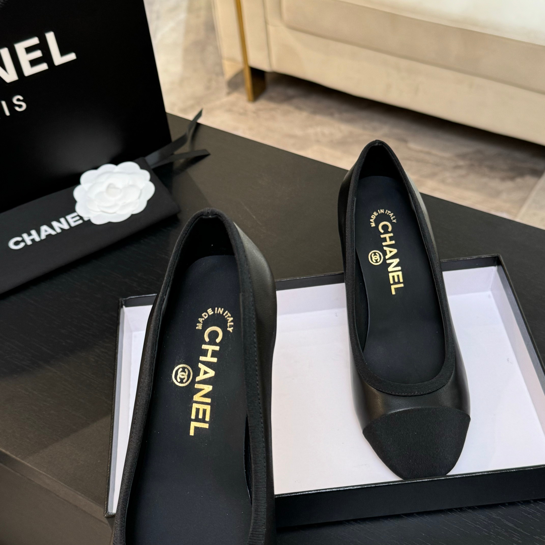 Chanel Women's Elegant Pearl Heel Pumps Classic Pointed Toe High Heels 8 a1745832447527 4264