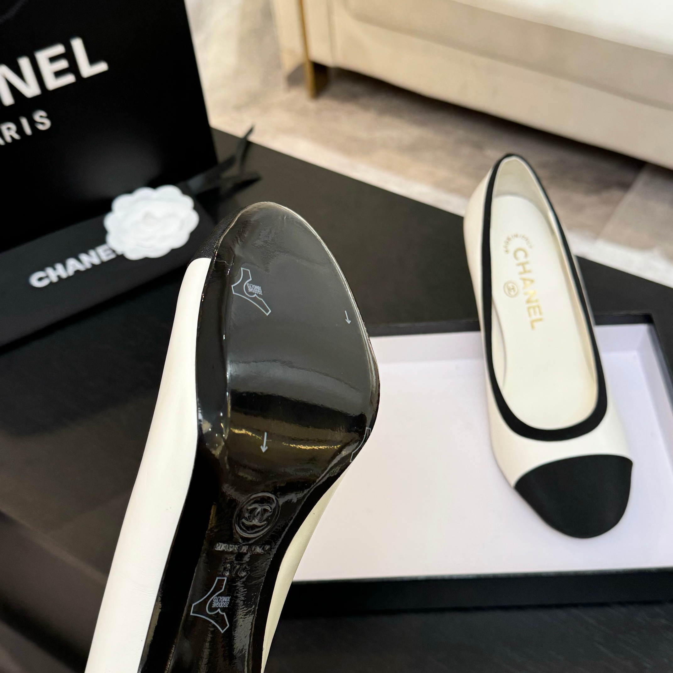 Chanel Women's Pearl Heel High Heels, Classic Pointed-Toe Pumps 8 a1745832497678 0608