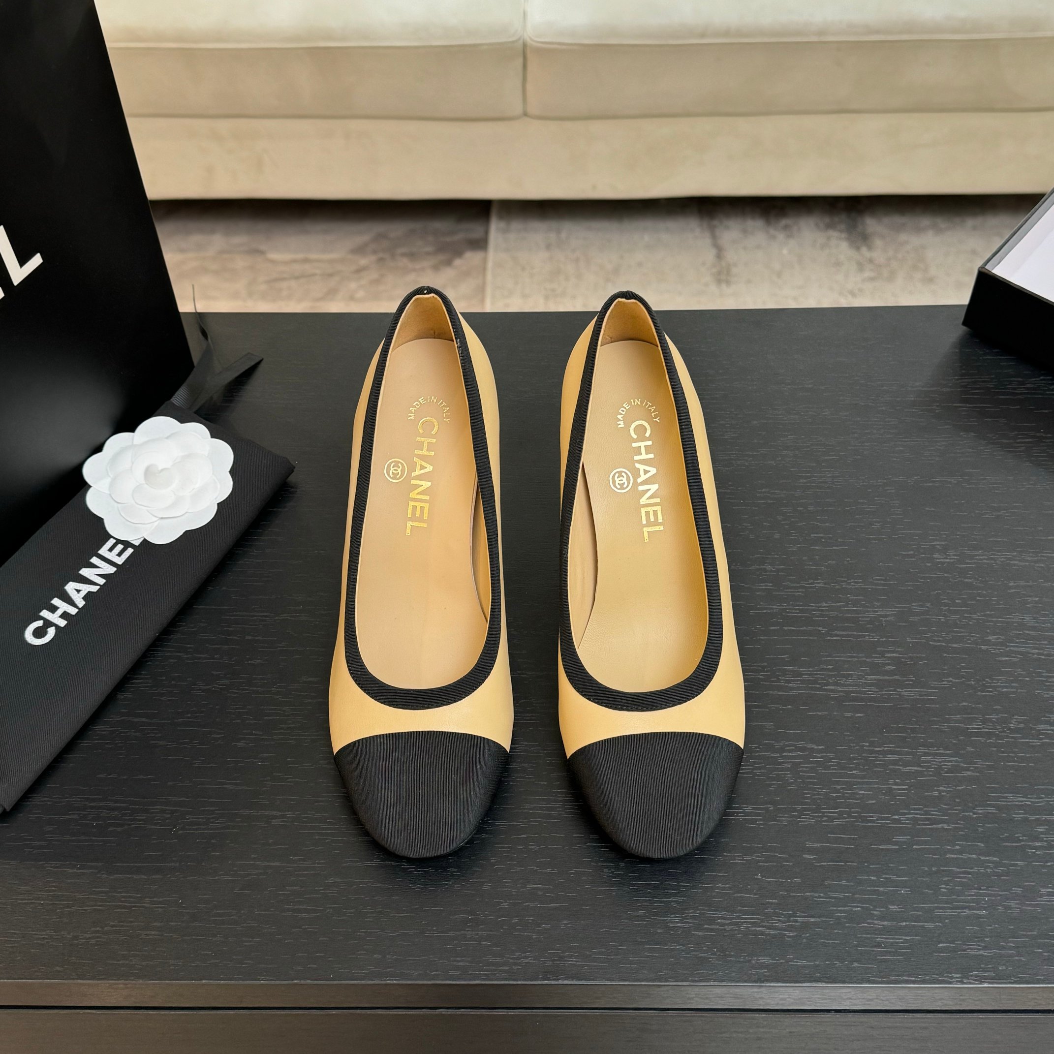 Chanel Women's Beige & Black Leather Pointed Toe Pearl Heel Pumps 4 a1745832512806 0231