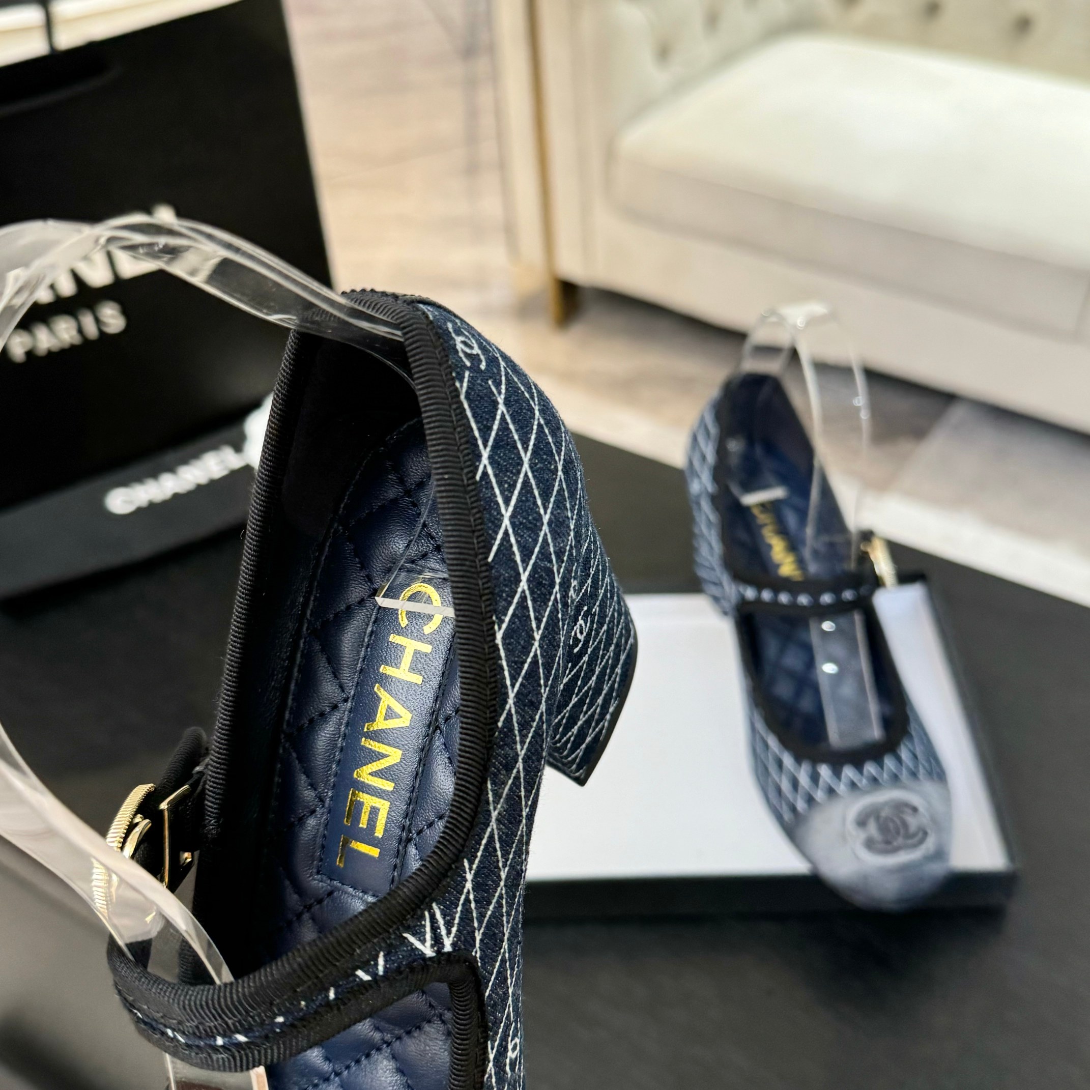 Chanel Mary Jane Ballet Pumps Runway Collection Lambskin & Satin 5 a1746512253317 2401