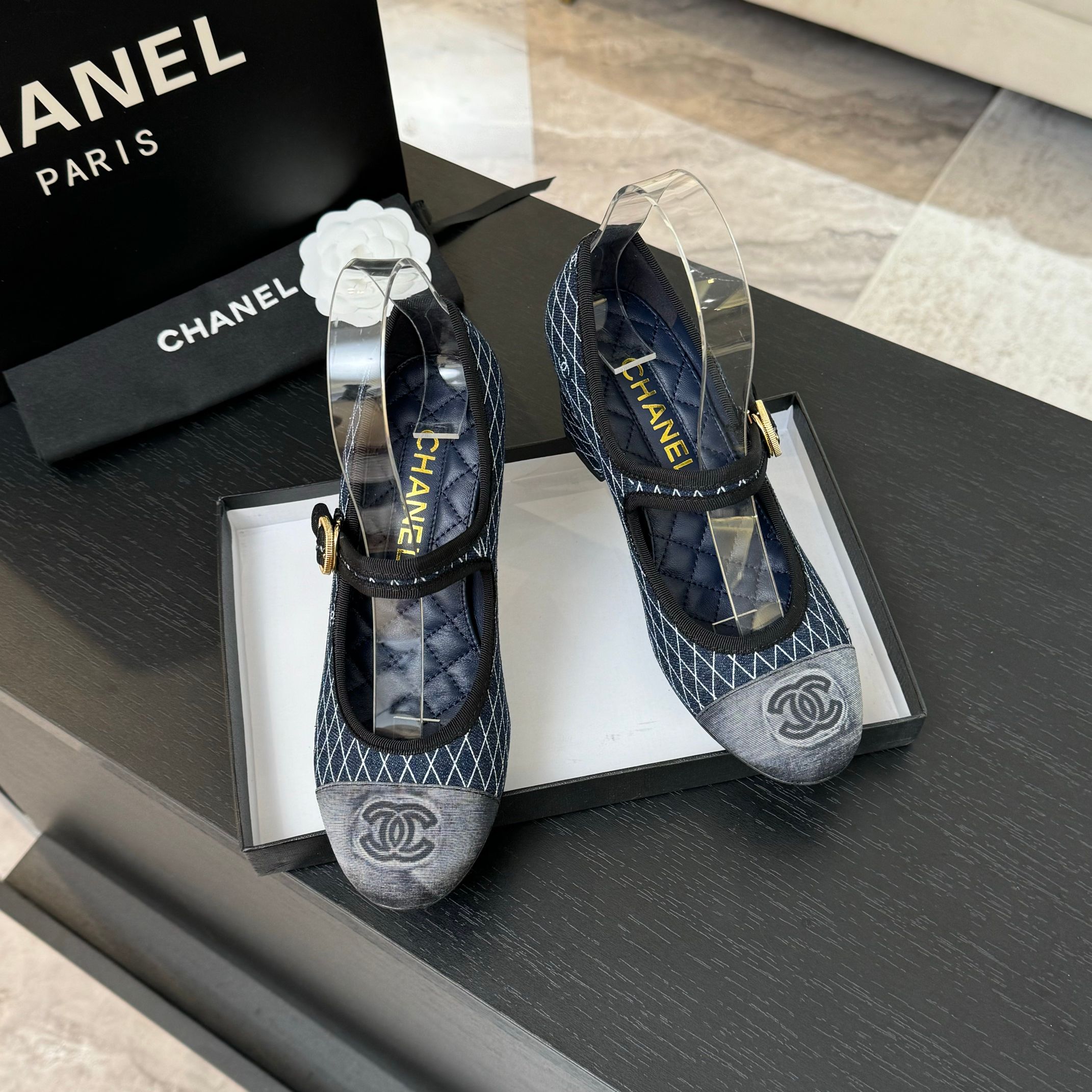 Chanel Mary Jane Ballet Pumps Runway Collection Lambskin & Satin 4 a1746512253551 5231