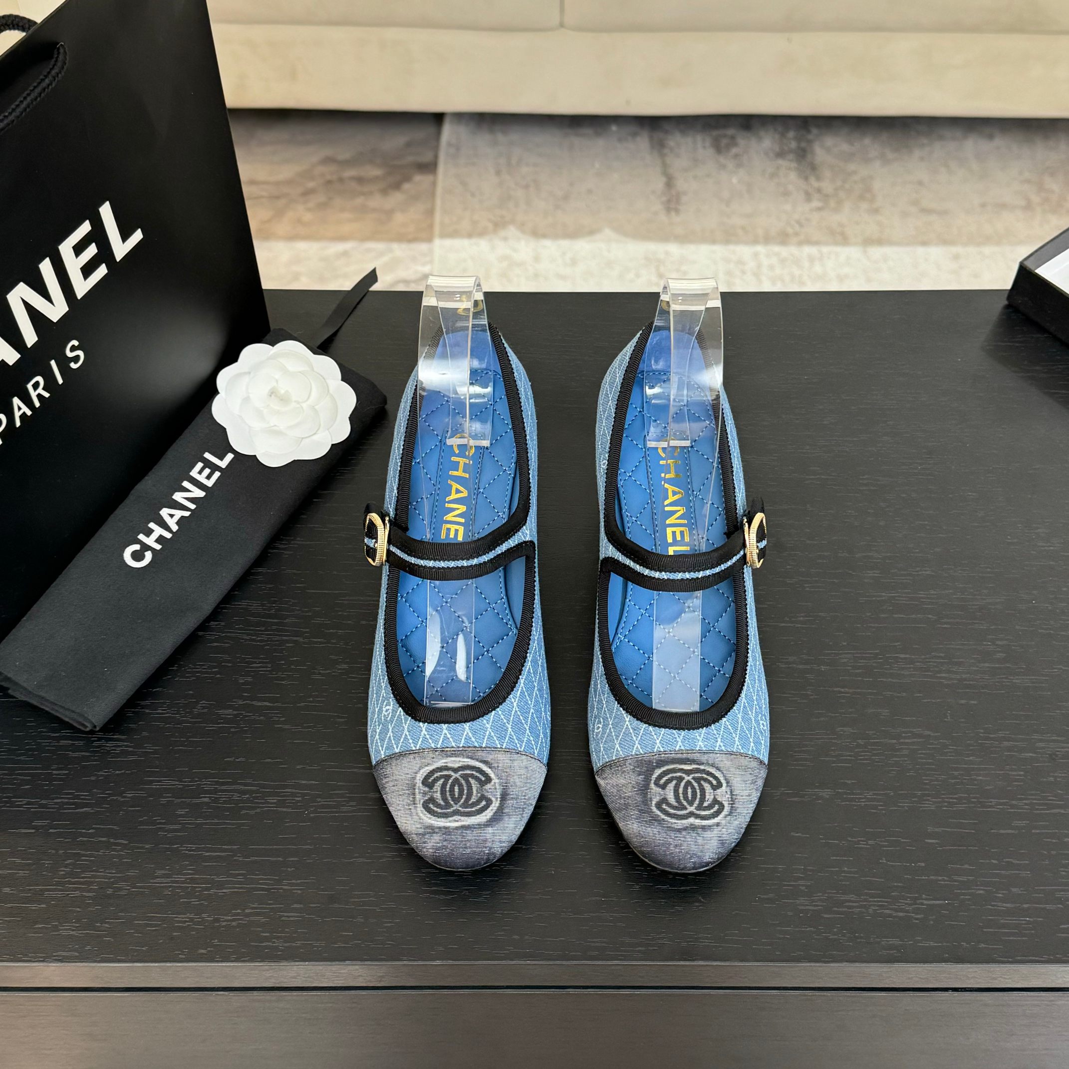 Chanel Mary Jane Ballet Pumps Lambskin & Satin Show Collection 3 a1746512274555 4700