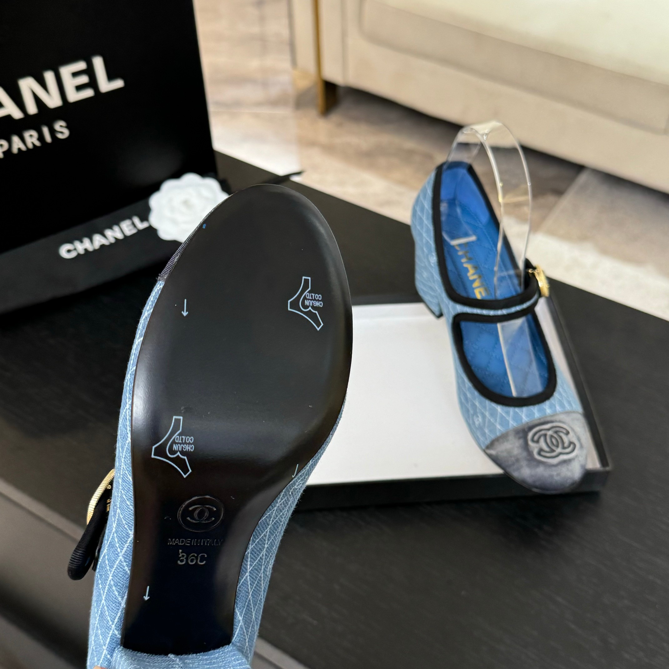 Chanel Mary Jane Ballet Pumps Lambskin & Satin Show Collection 9 a1746512276143 5338