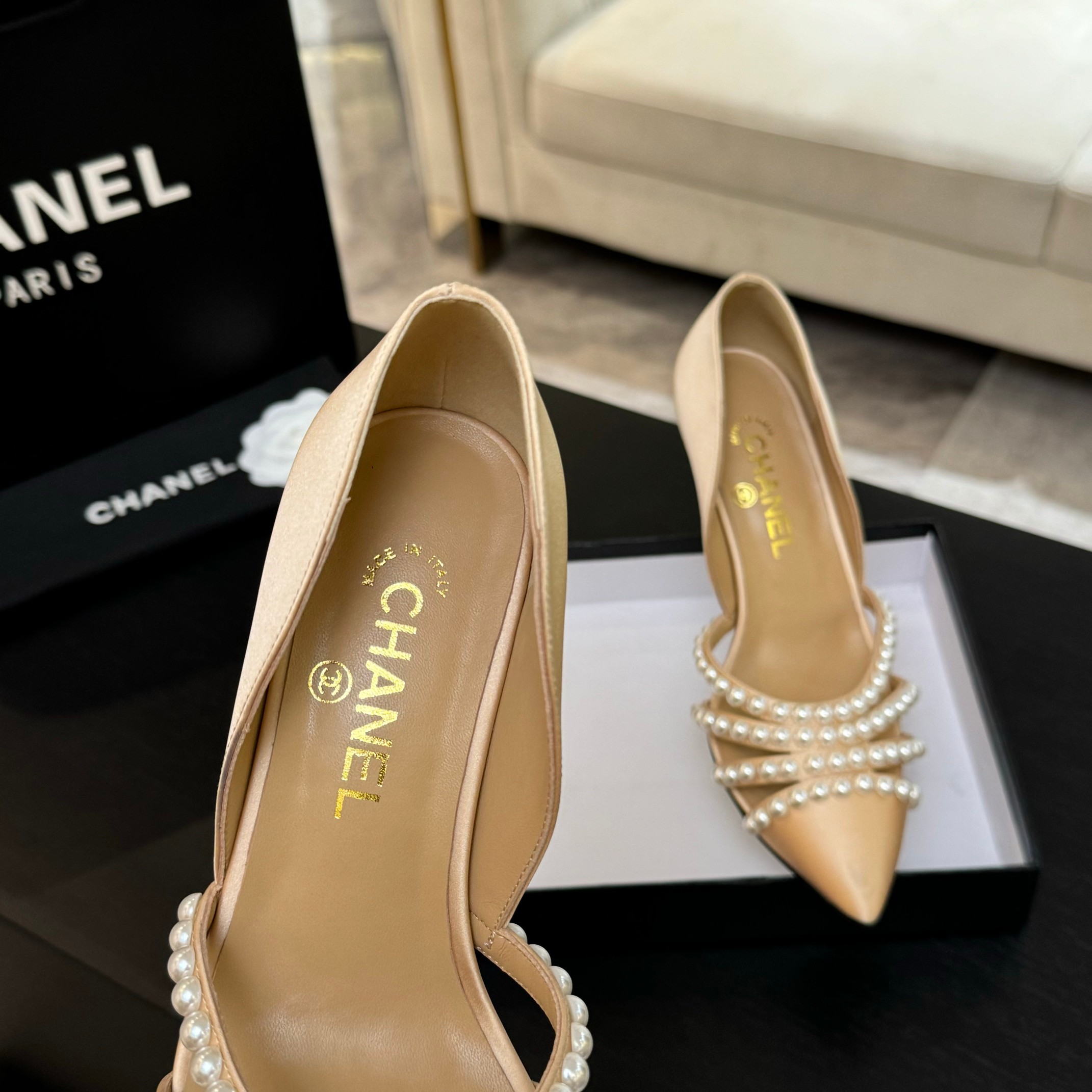 Chanel 25P Pearl Heel Pumps - Elegant Pointed Toe Heels for Women 7 a1746608174634 1662