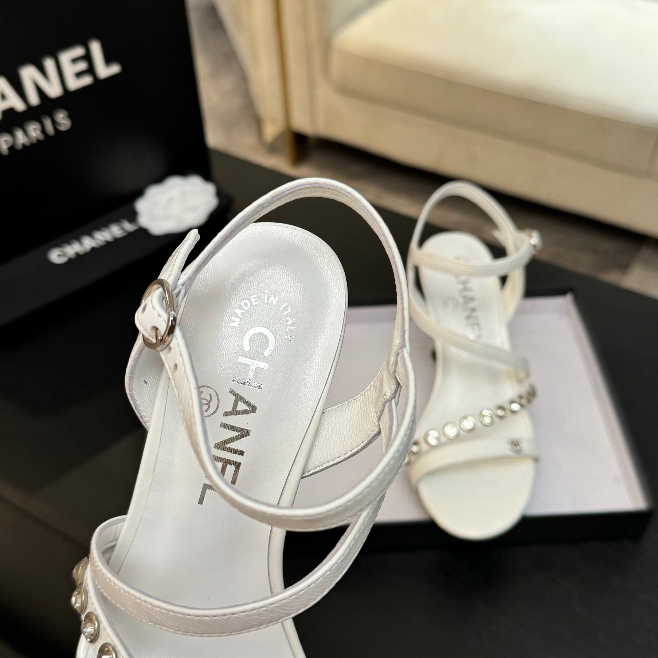 Chanell 25C Pearl Double C Buckle High Heels - Vintage & Retro Style 4 a1748162382101 0011
