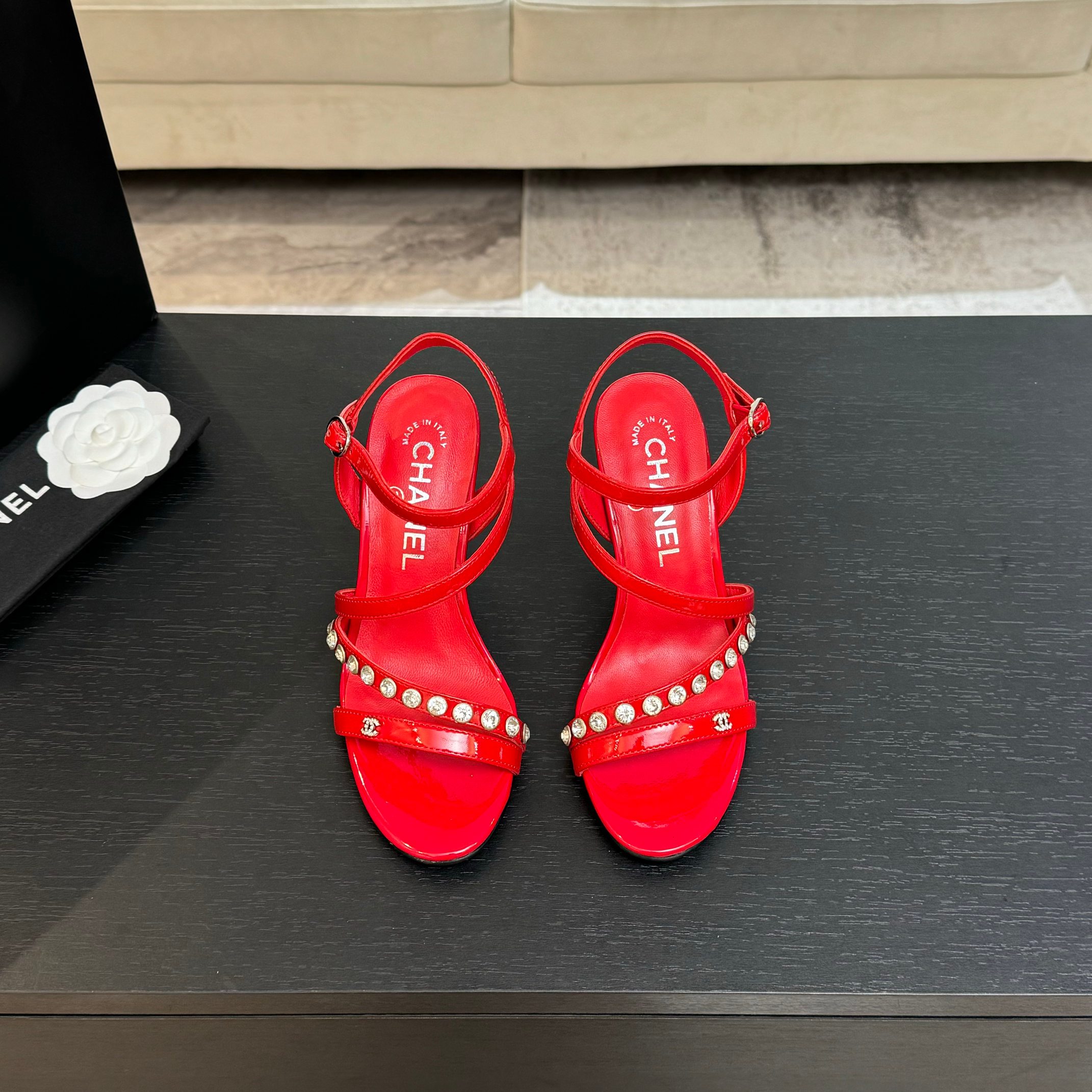 Chanell 25C Vintage Pearl Double C Buckle High Heels – Size 35-39