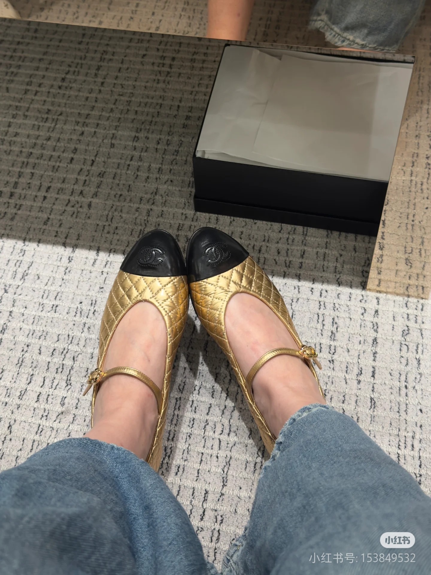 NO:421103,Beautiful footwear picture, single shoes19860909美美上脚图,单鞋,Women's Shoes