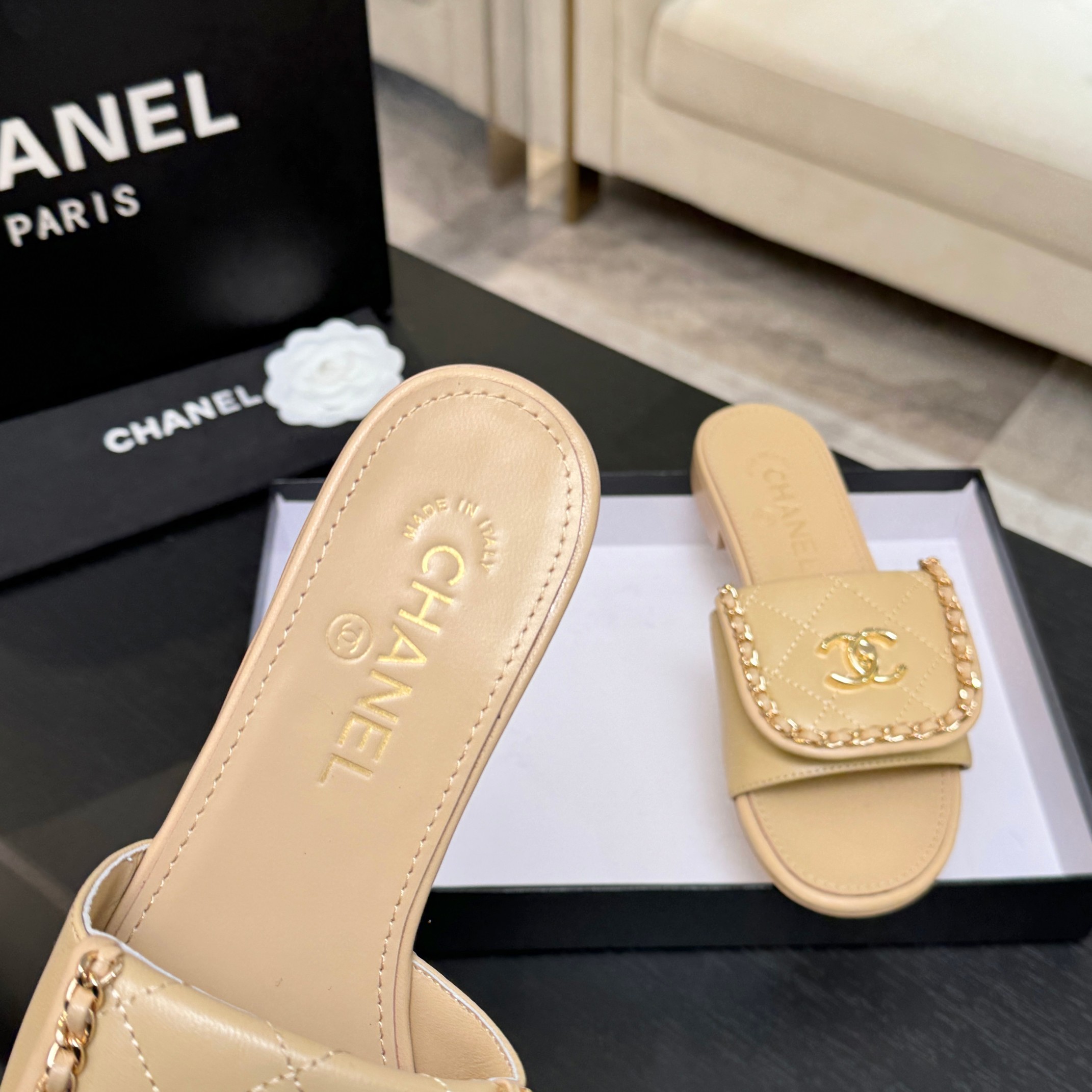 CHANEL women's shoes CHANE*｜Xiaoxiang classic spring and summer flip cover — photo 3