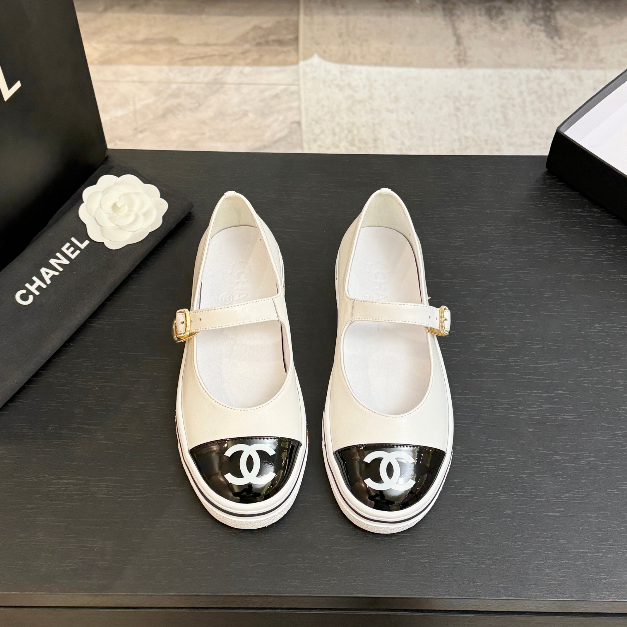 샤넬 신발 98822 Chanel Shoes
