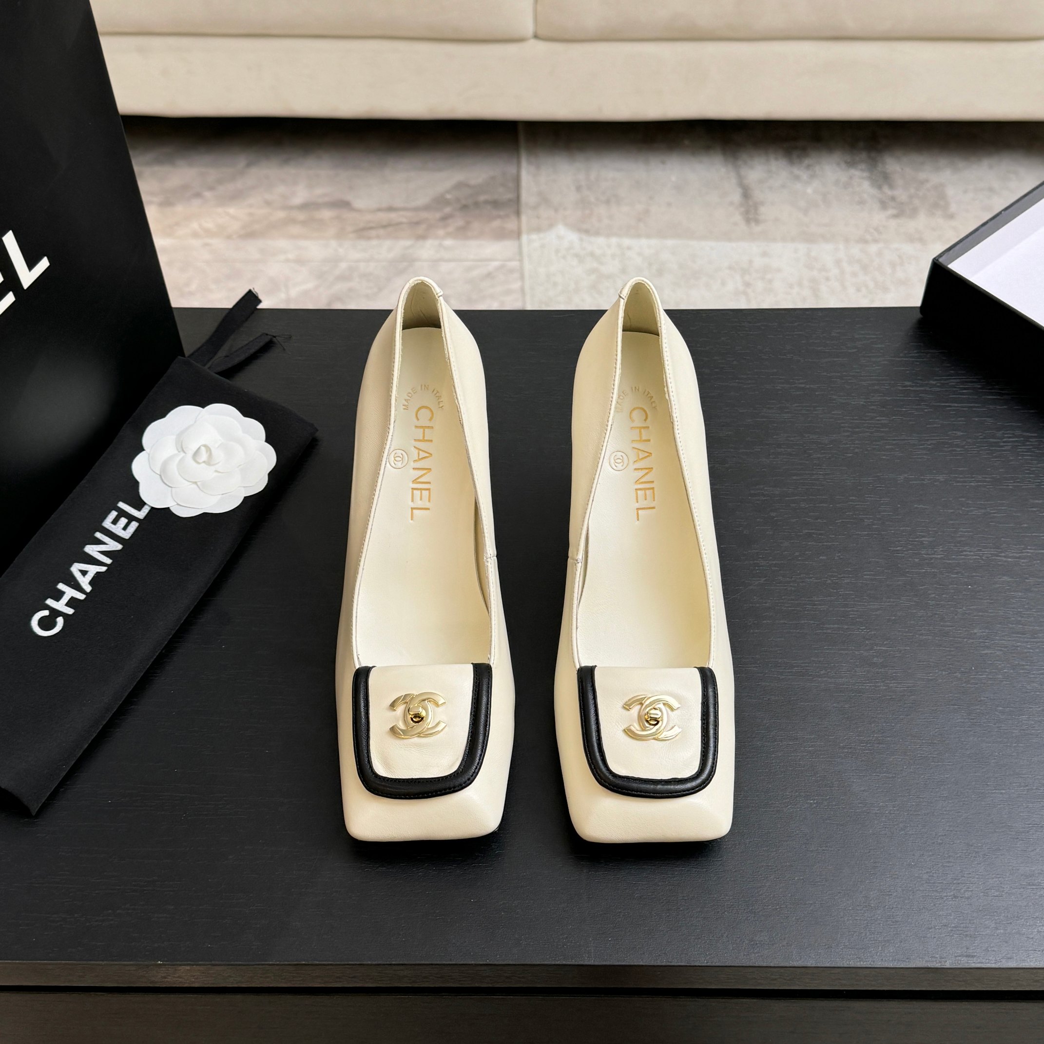 샤넬 신발 98612 Chanel Shoes