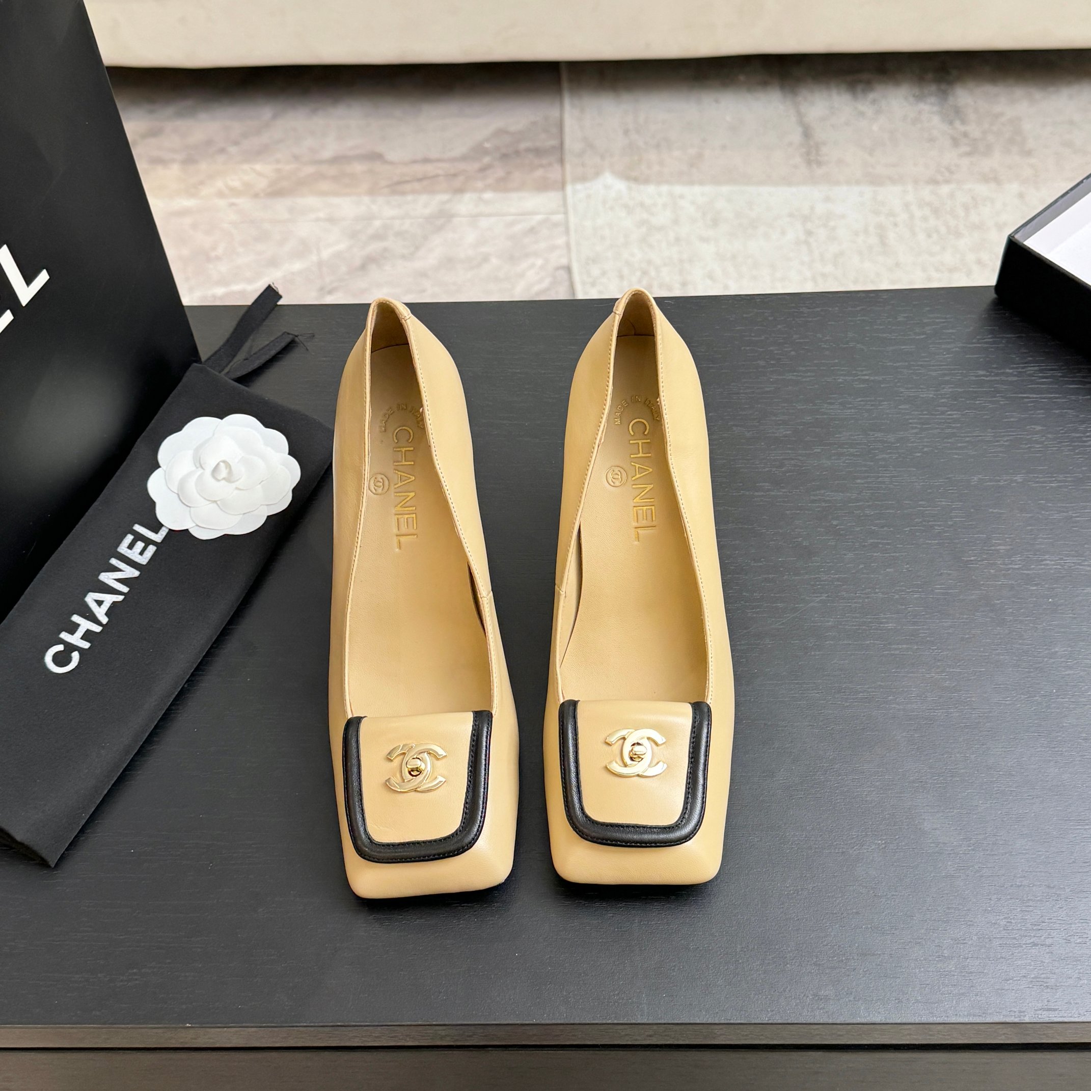 샤넬 신발 98611 Chanel Shoes