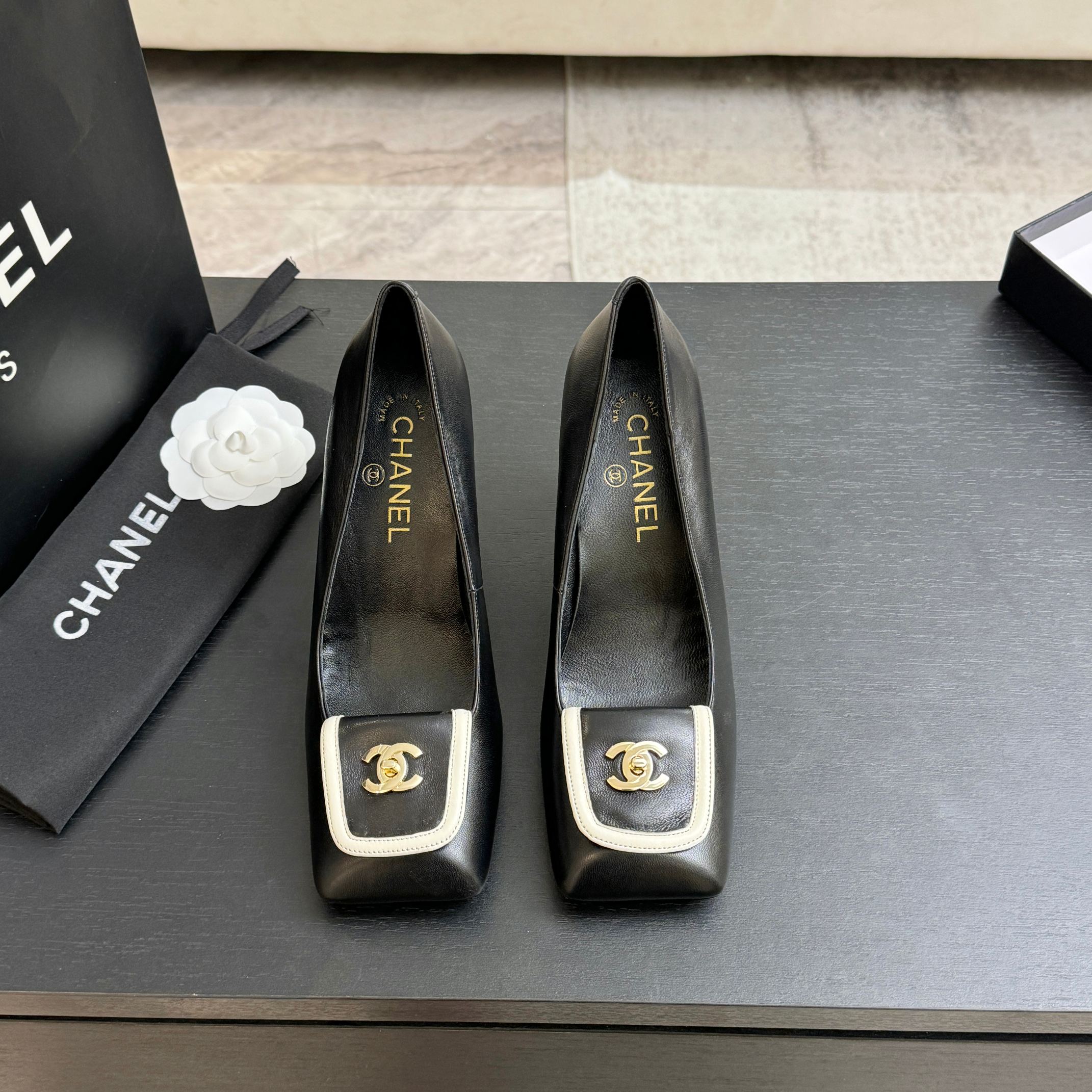 샤넬 신발 98609 Chanel Shoes