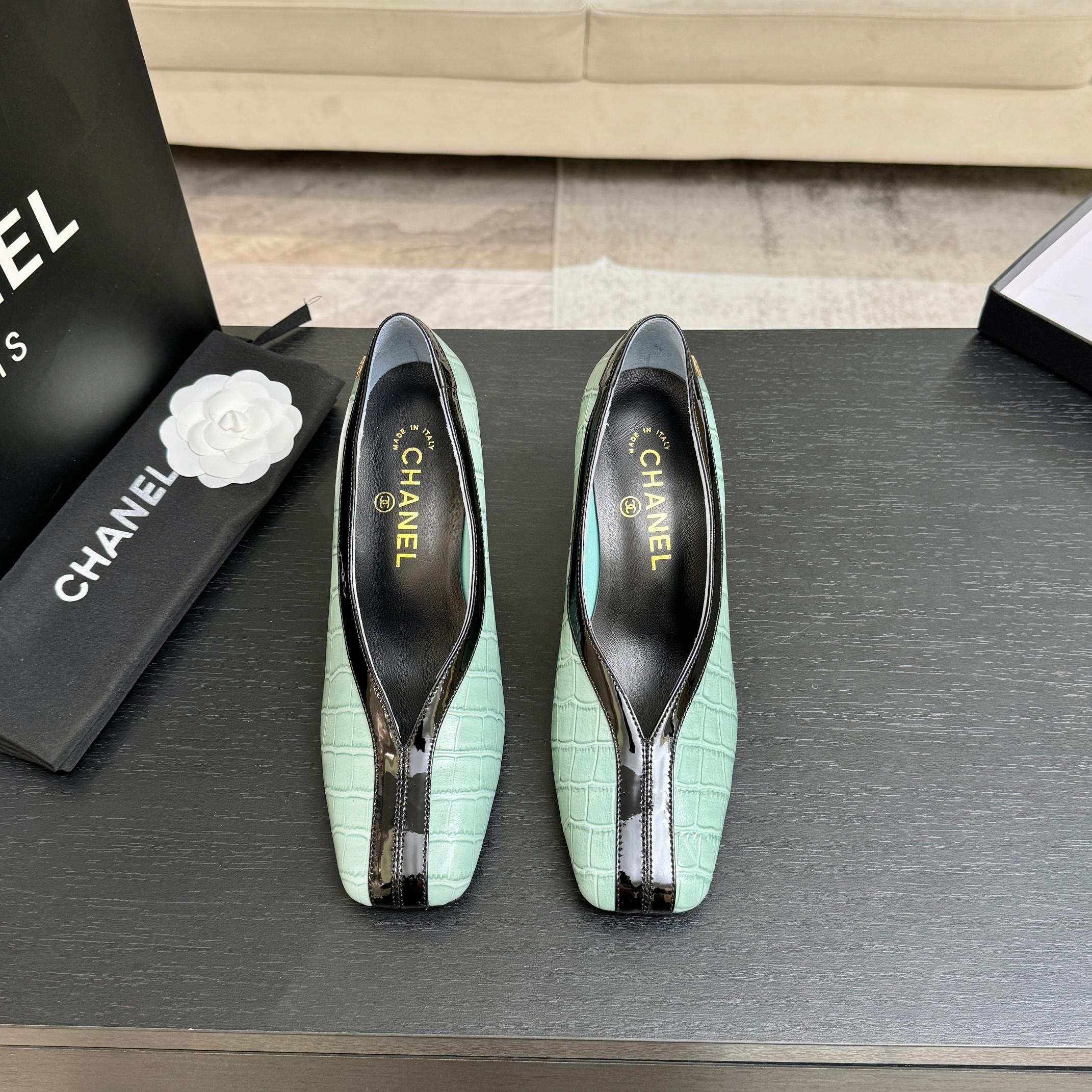 샤넬 신발 98438 Chanel Shoes