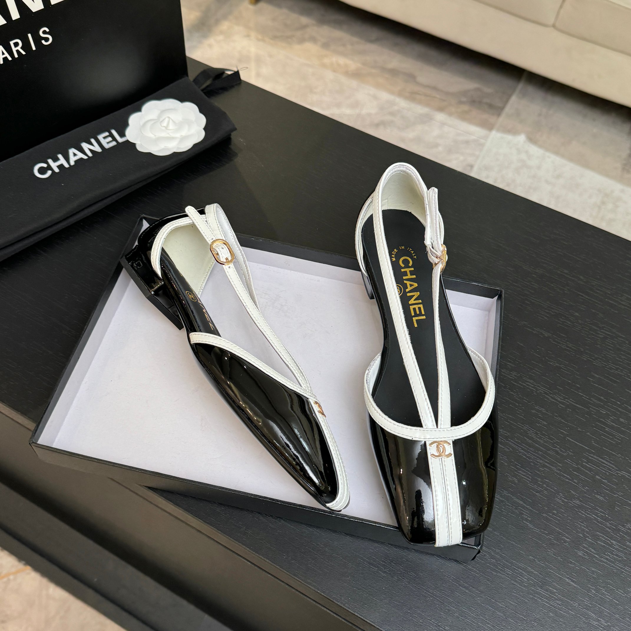 샤넬 26 P 더블 C 장식 오픈토 스트랩 샌들 98461 이미지 6